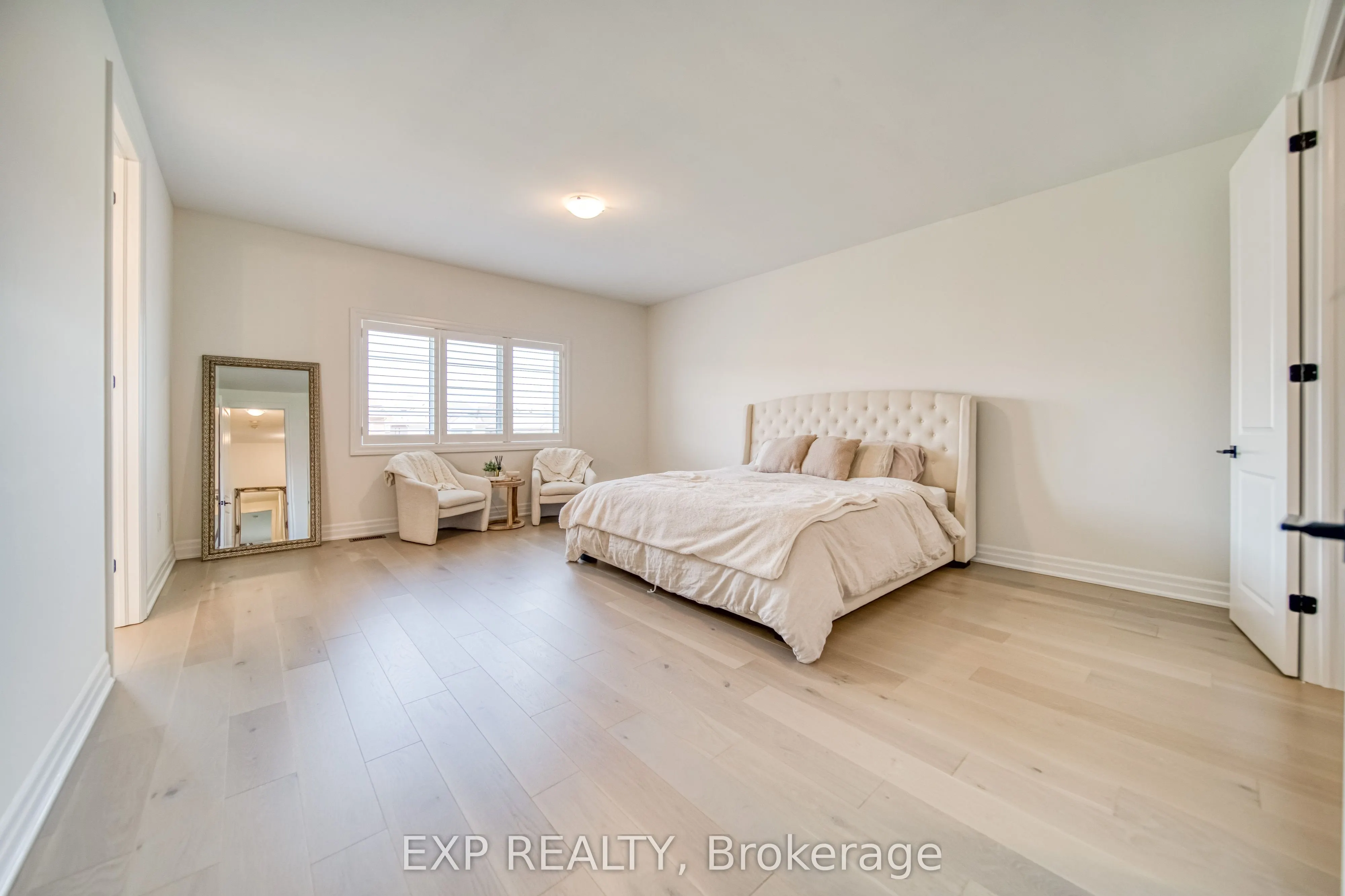 42 Meadow Vista Crescent