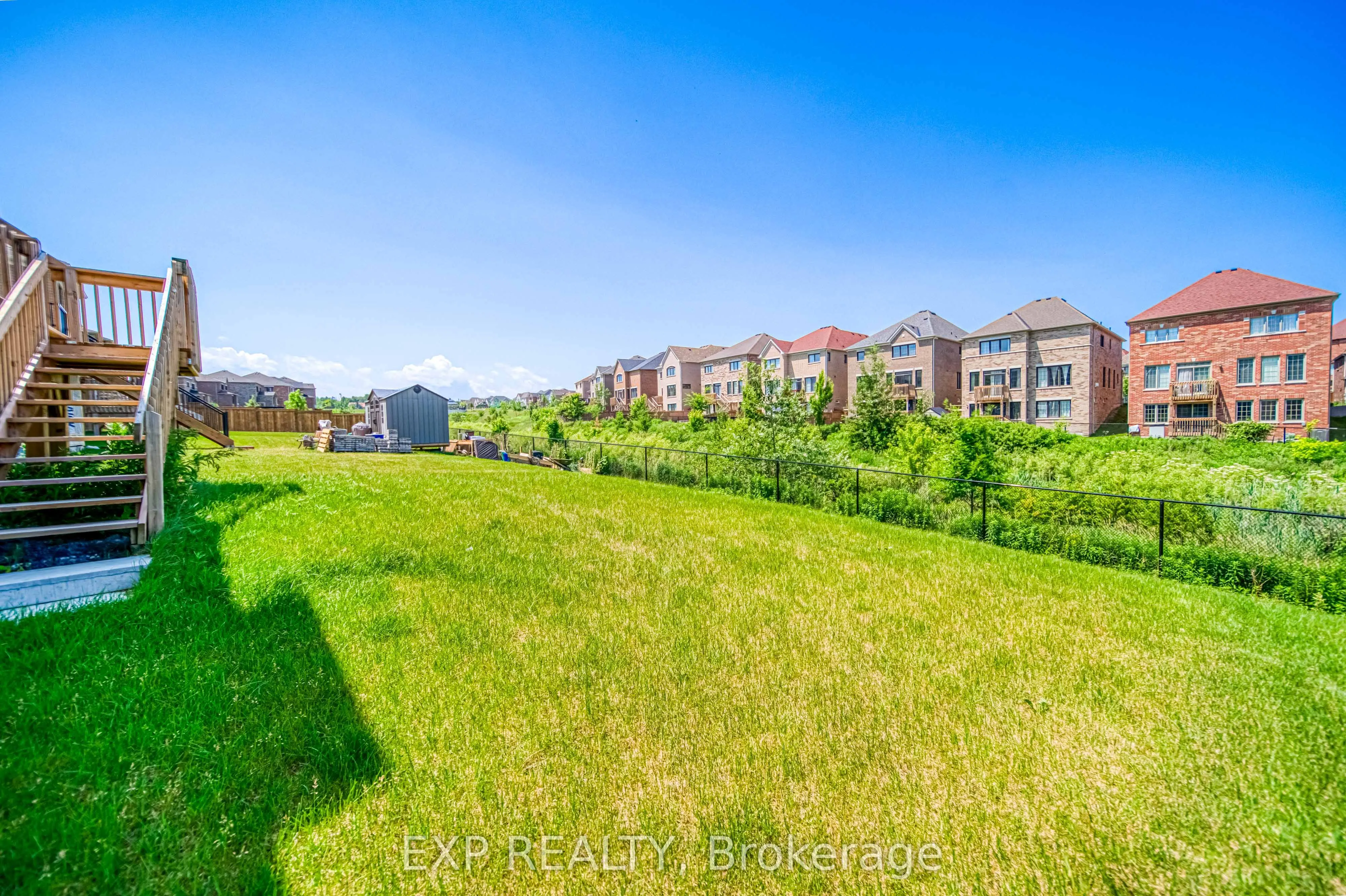 42 Meadow Vista Crescent