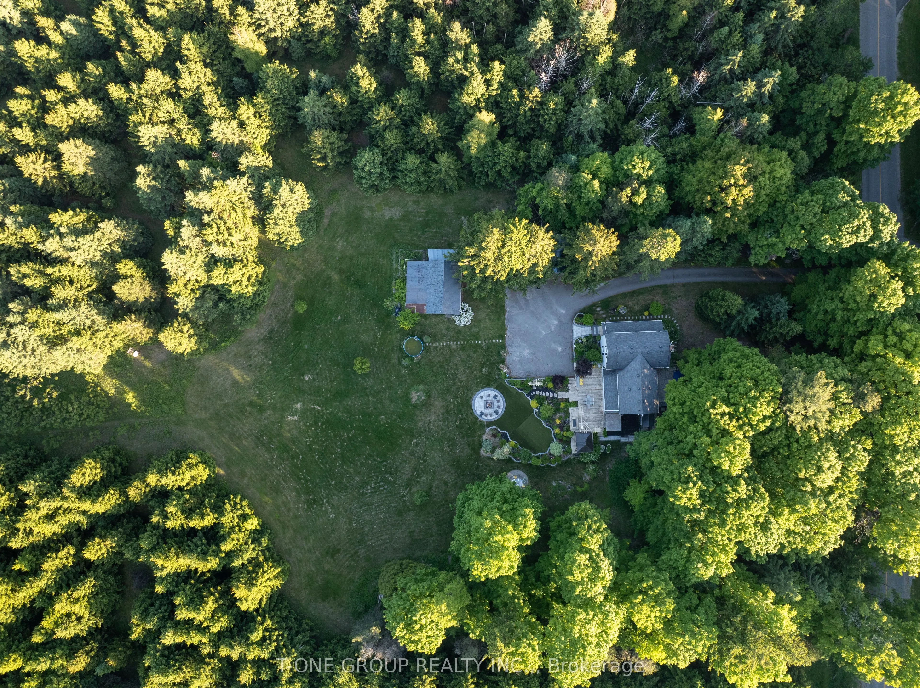 3849 Concession 4 Road