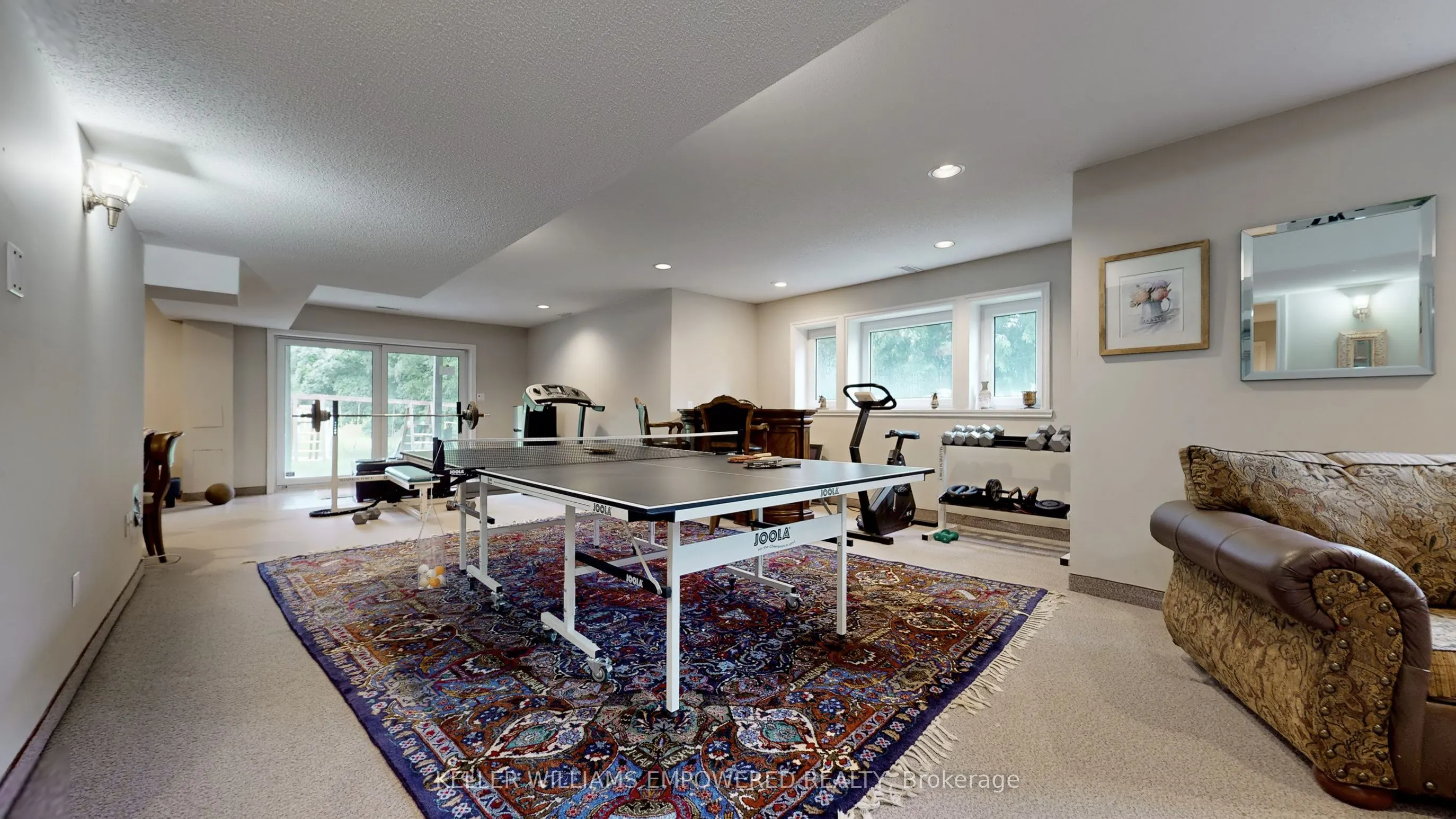 788 Woodland Acres Crescent