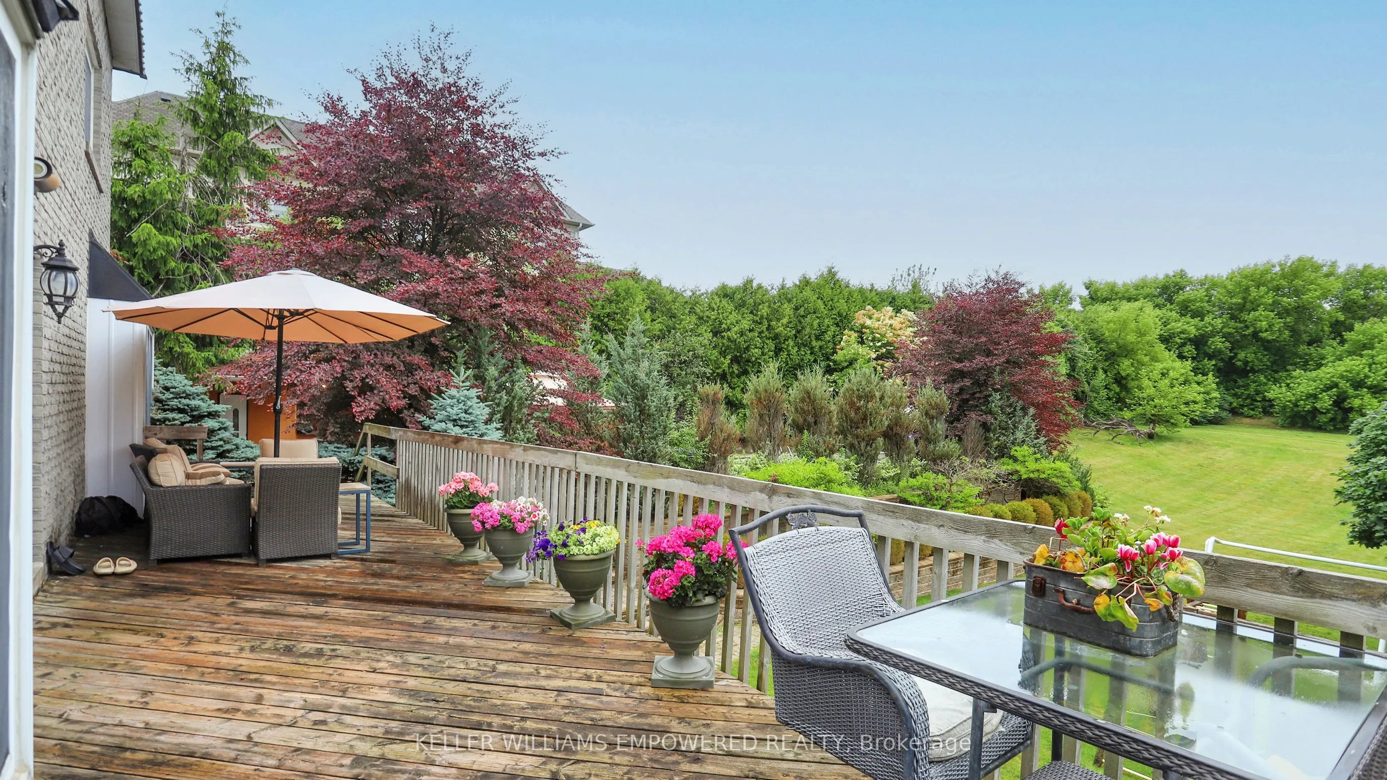 788 Woodland Acres Crescent