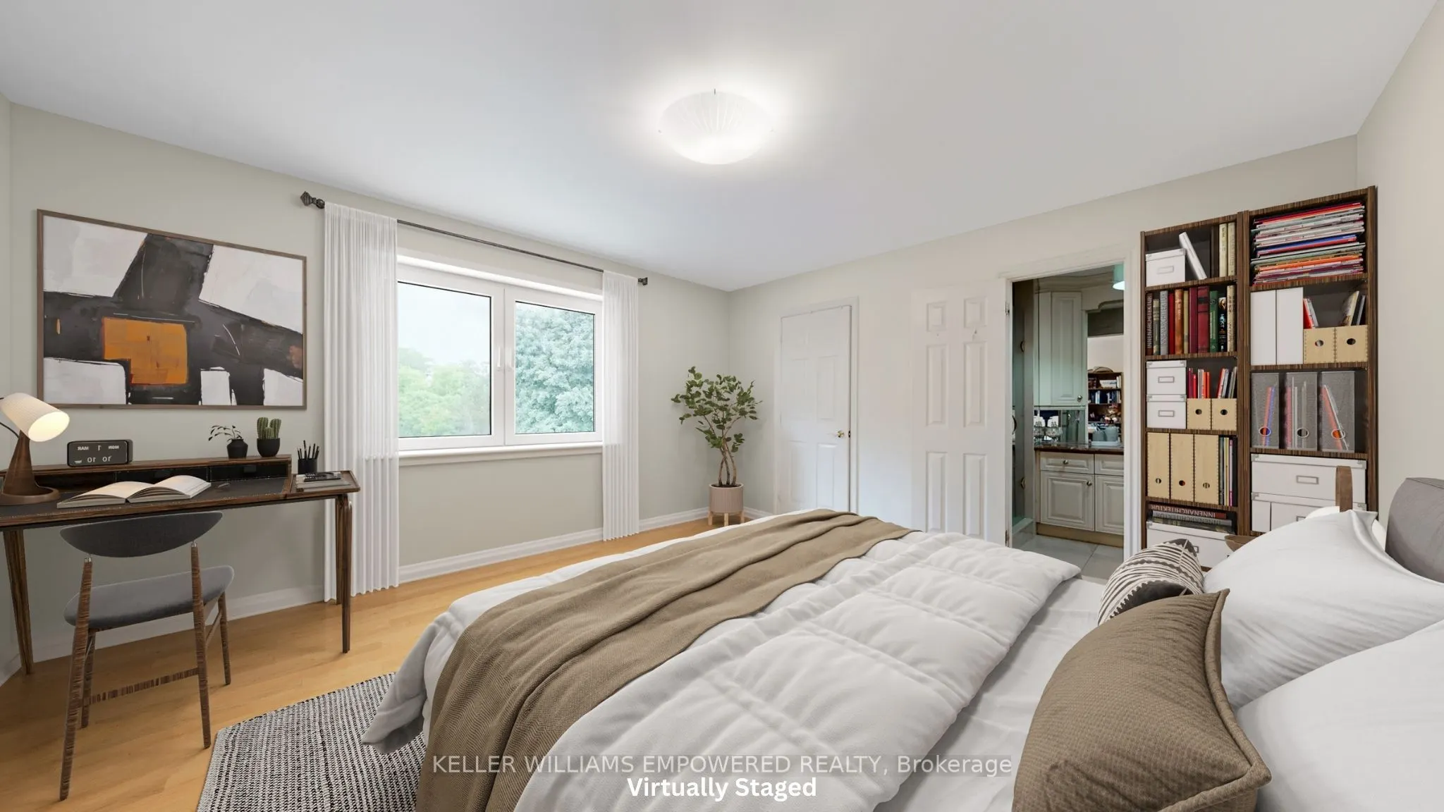 788 Woodland Acres Crescent