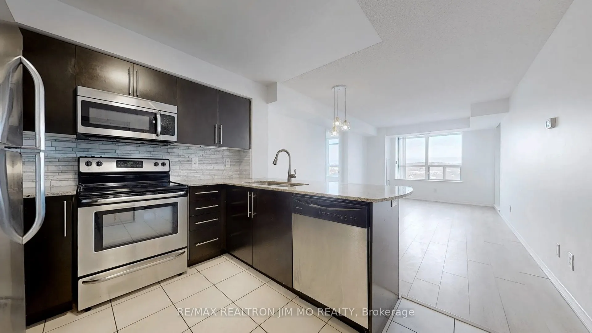 75 King William Crescent, #612
