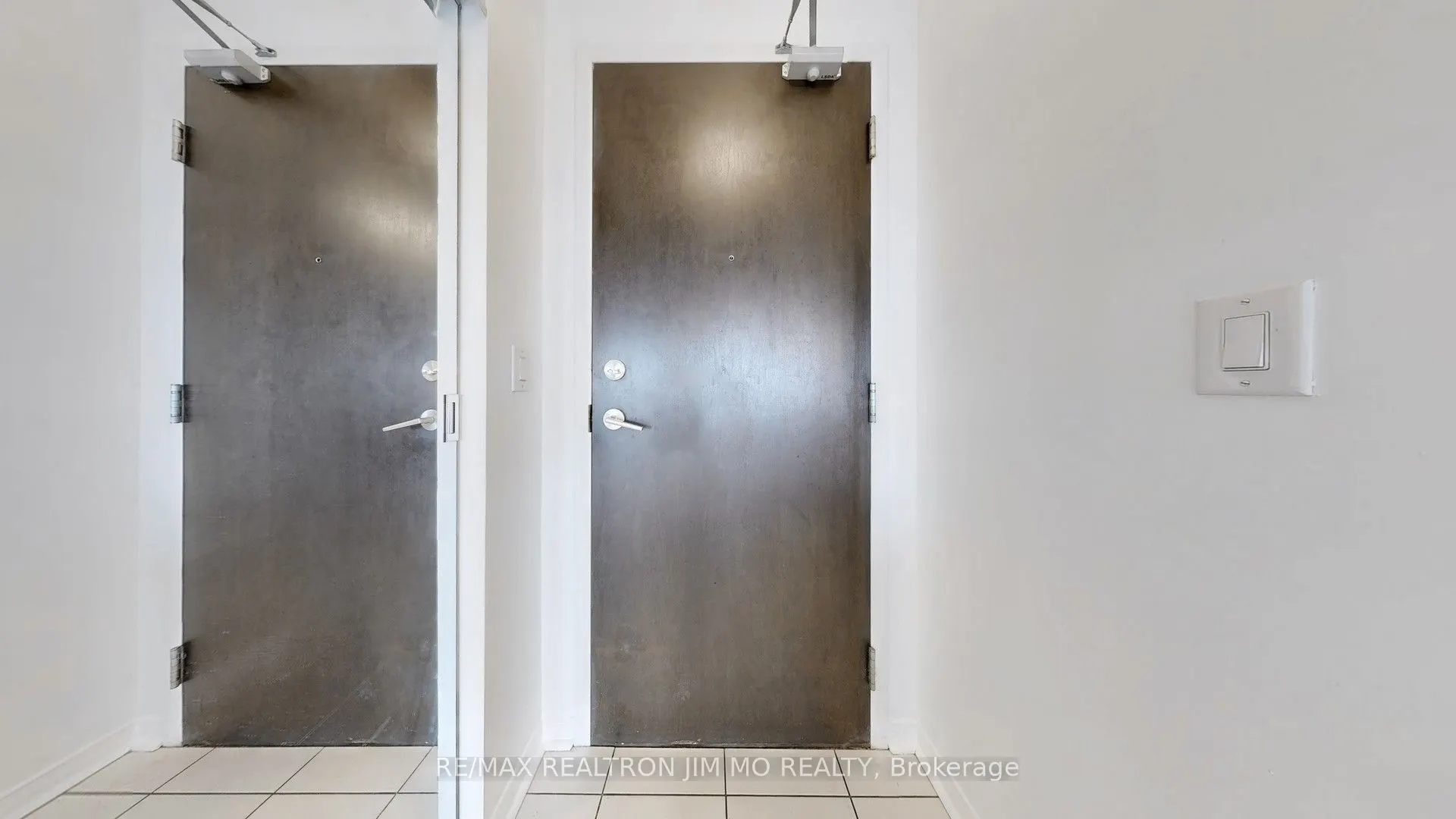 75 King William Crescent, #612