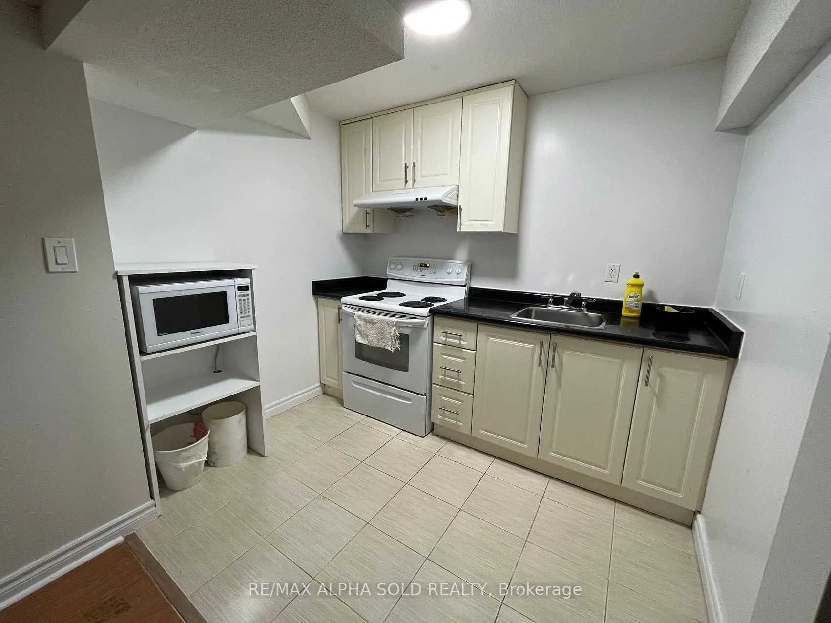 79 GREENSBORO Drive, #bsmt