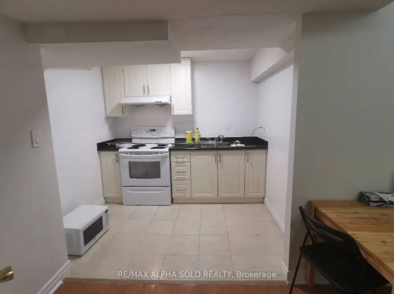 79 GREENSBORO Drive, #bsmt