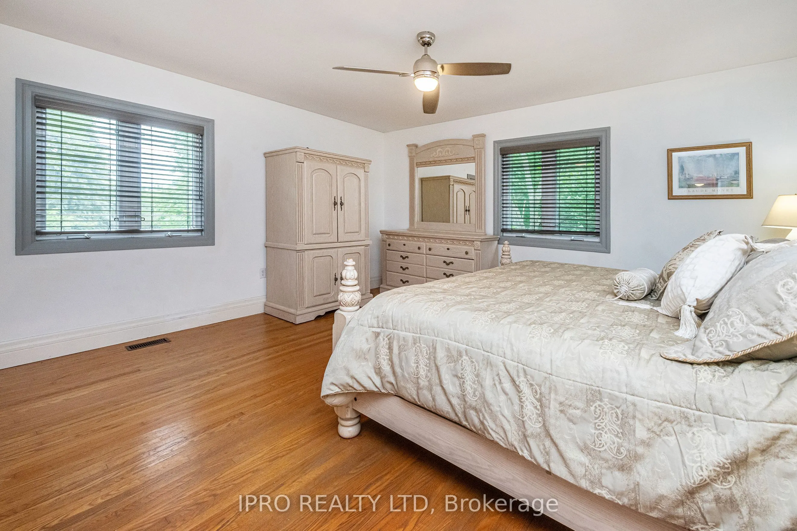 6845 19th Side Road