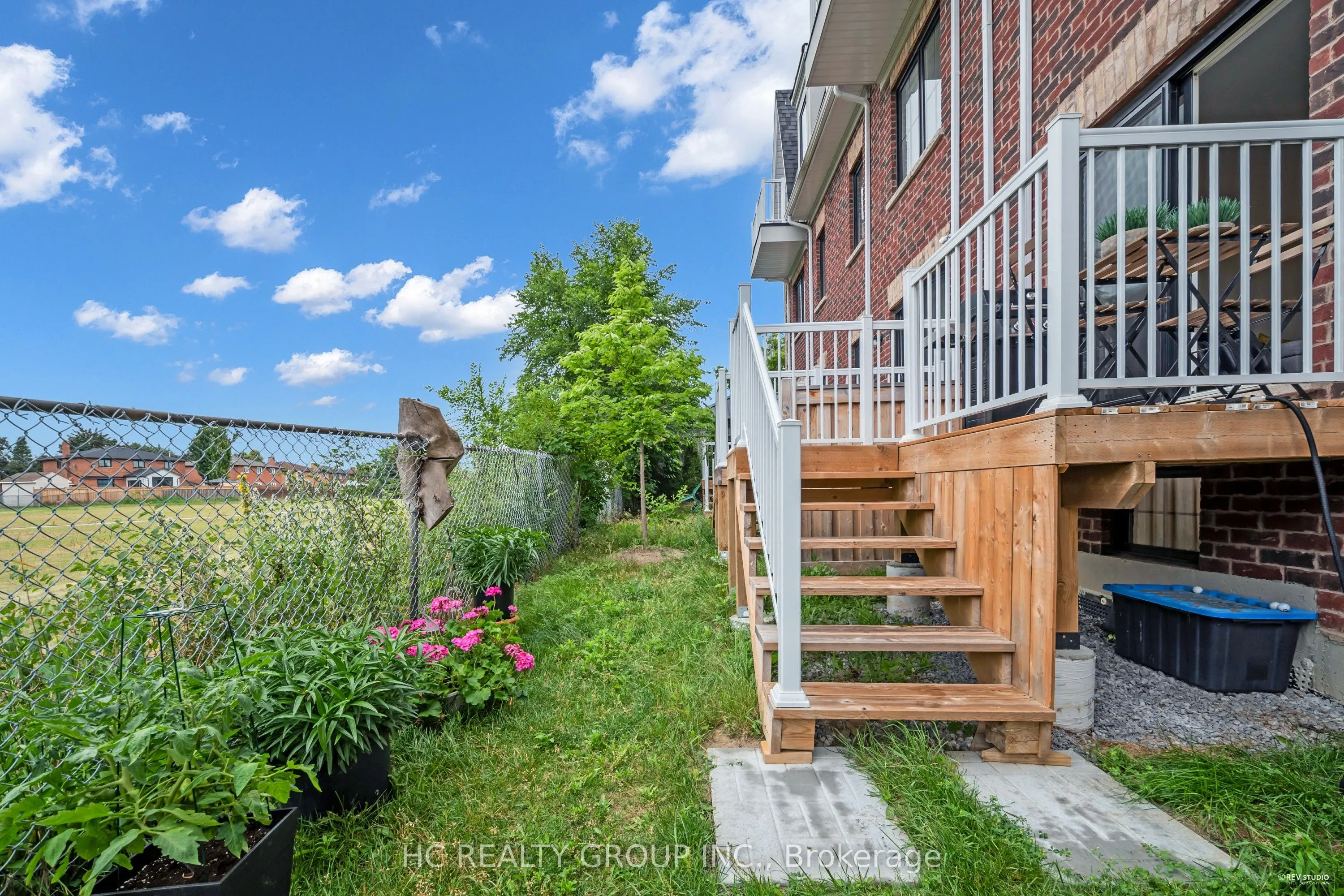 41 Mcconaghy Court