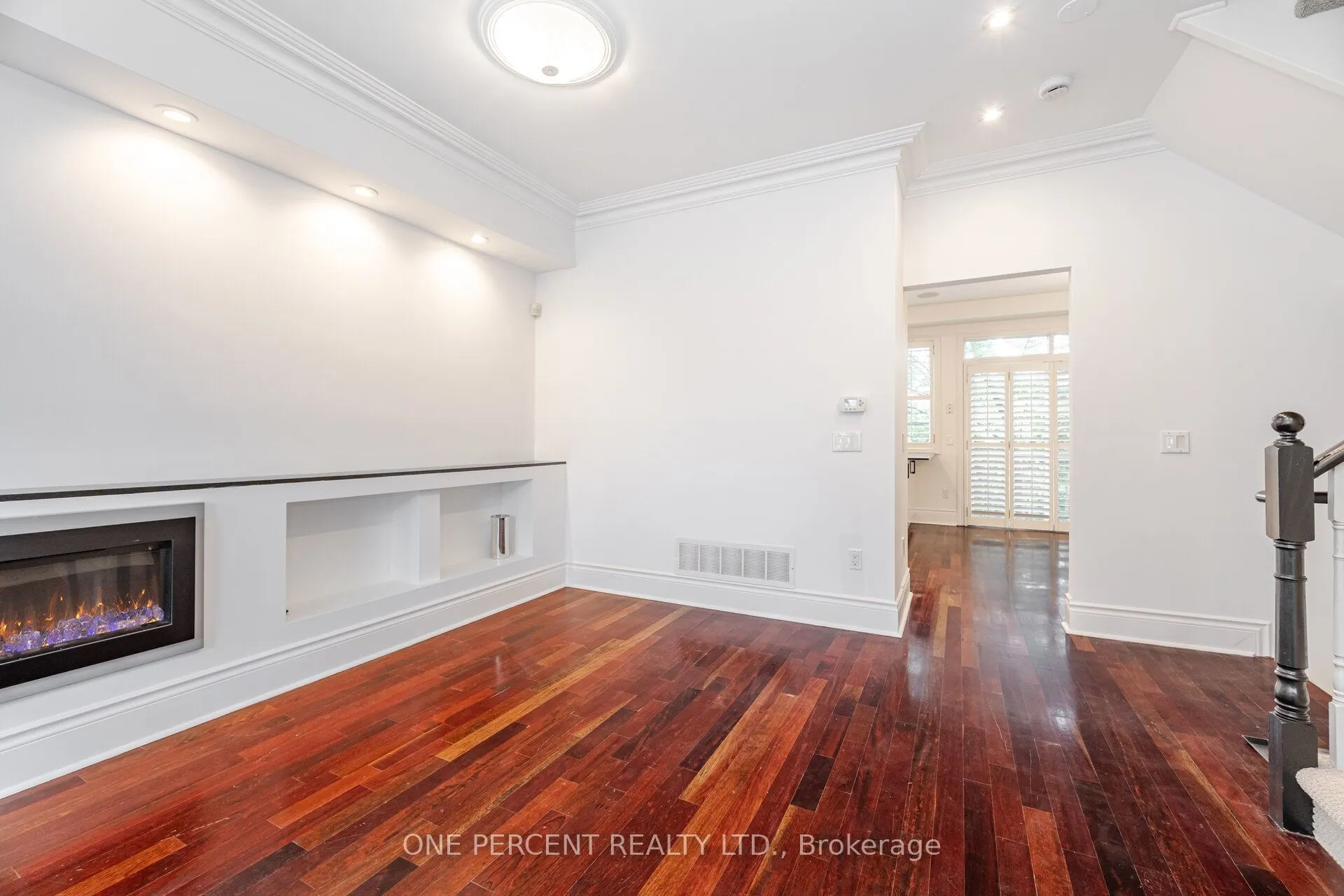 8038 Yonge Street, #25