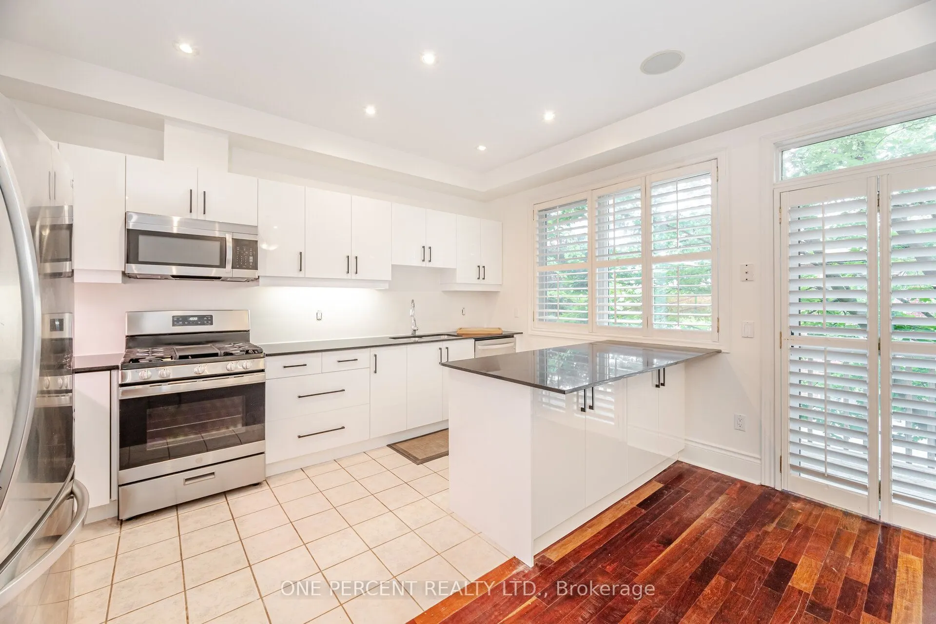 8038 Yonge Street, #25