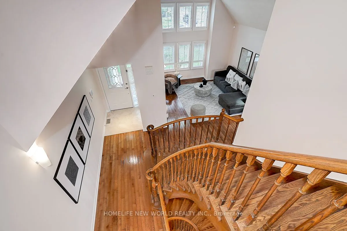 35 Hedgewood Drive