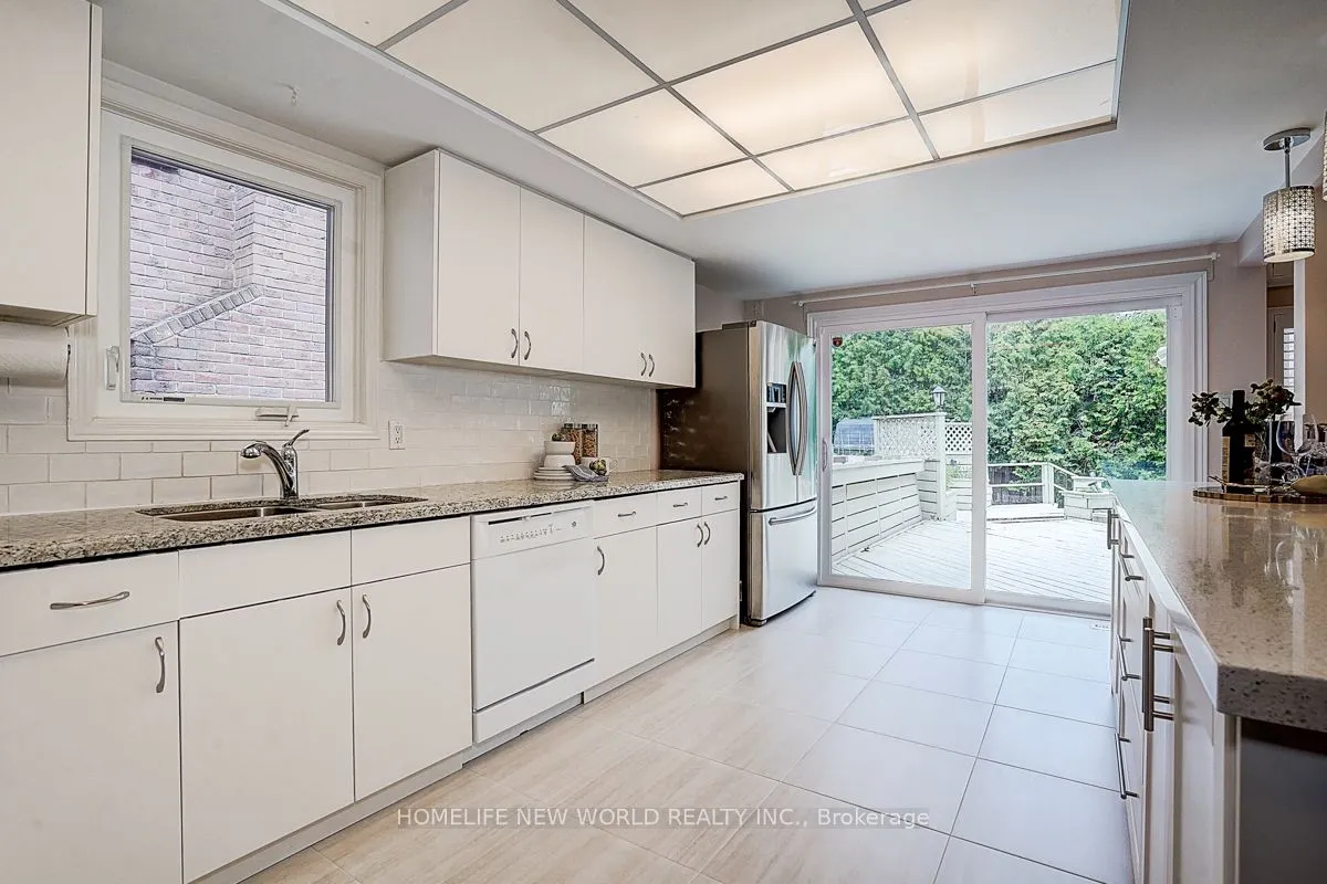 35 Hedgewood Drive