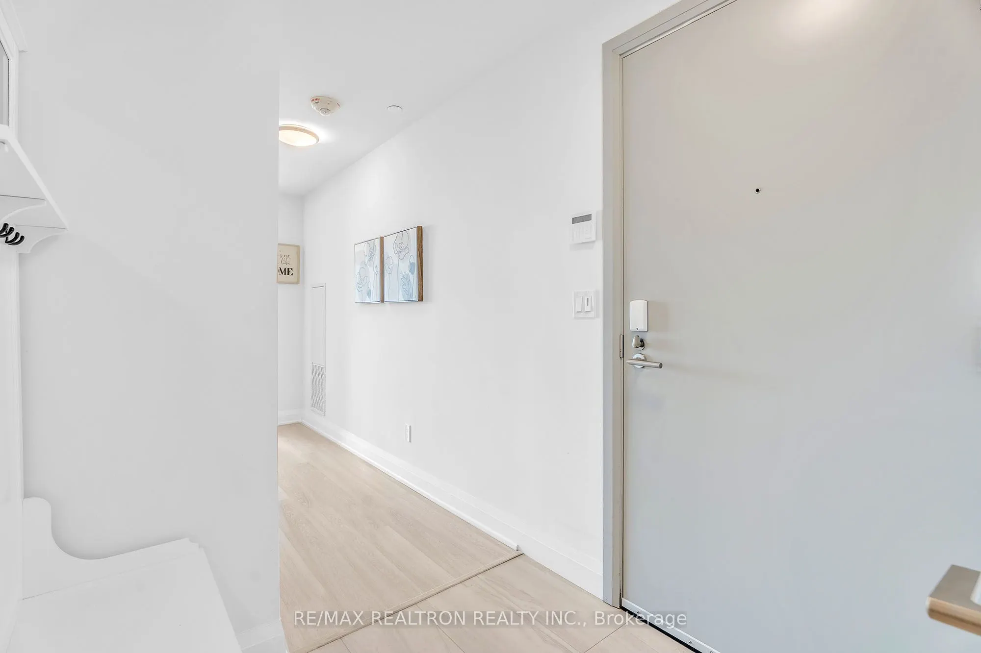 398 highway 7 Avenue E, #1501