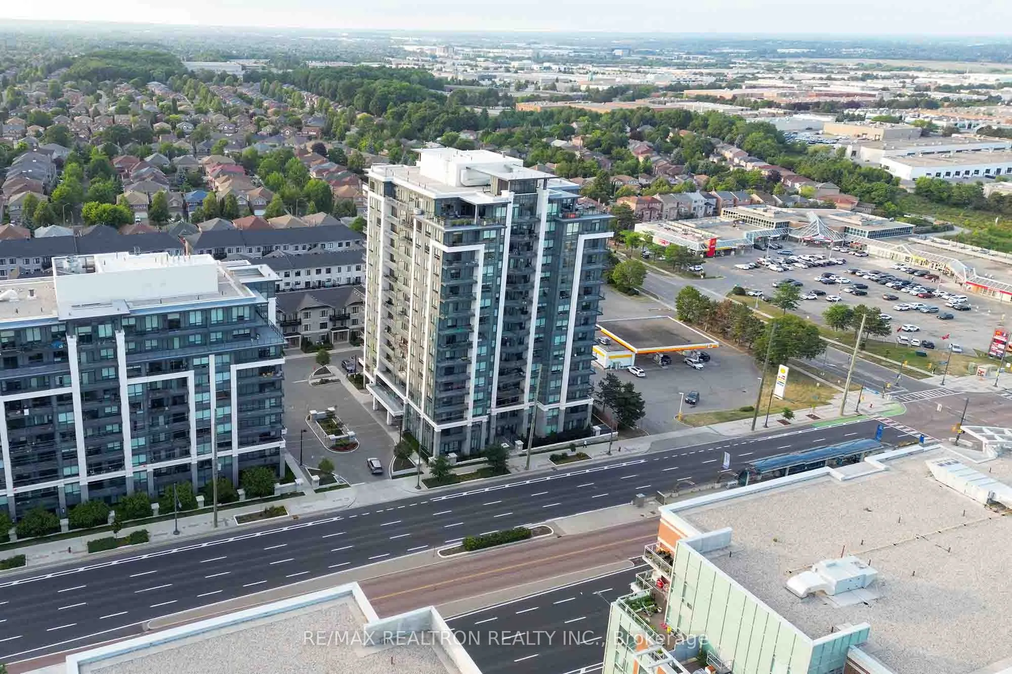 398 highway 7 Avenue E, #1501