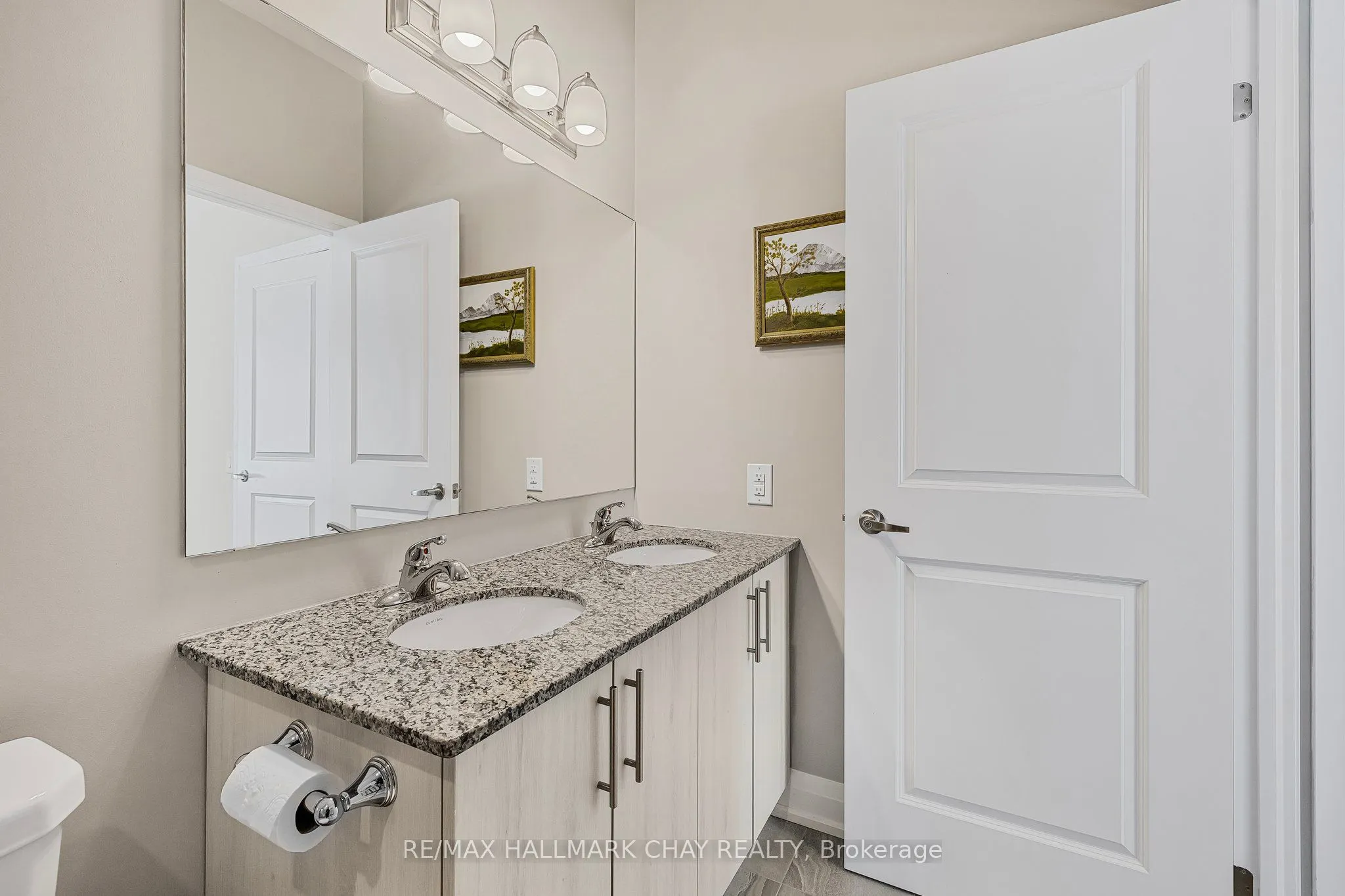 64 Queen Street S, #107