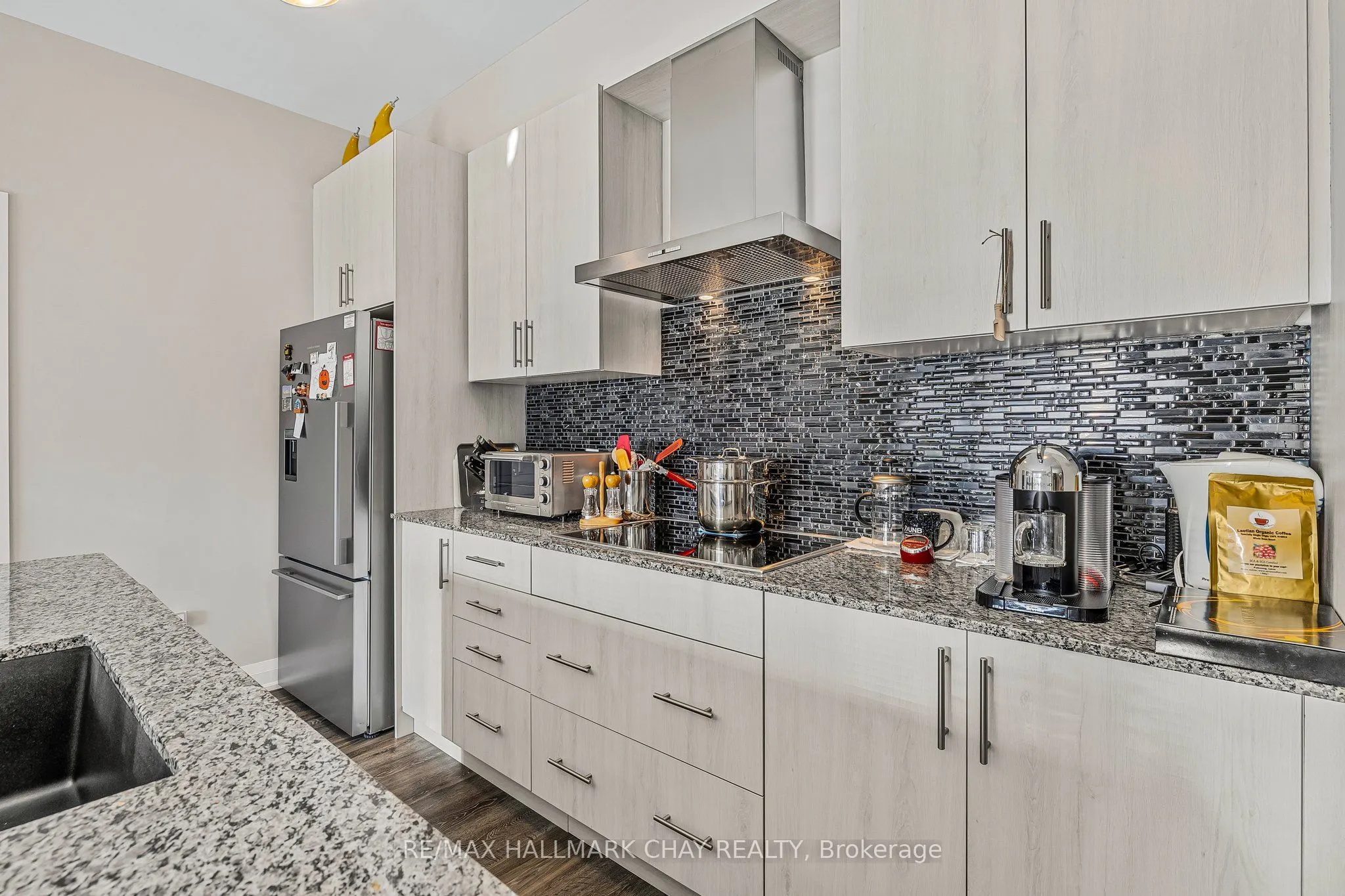 64 Queen Street S, #107