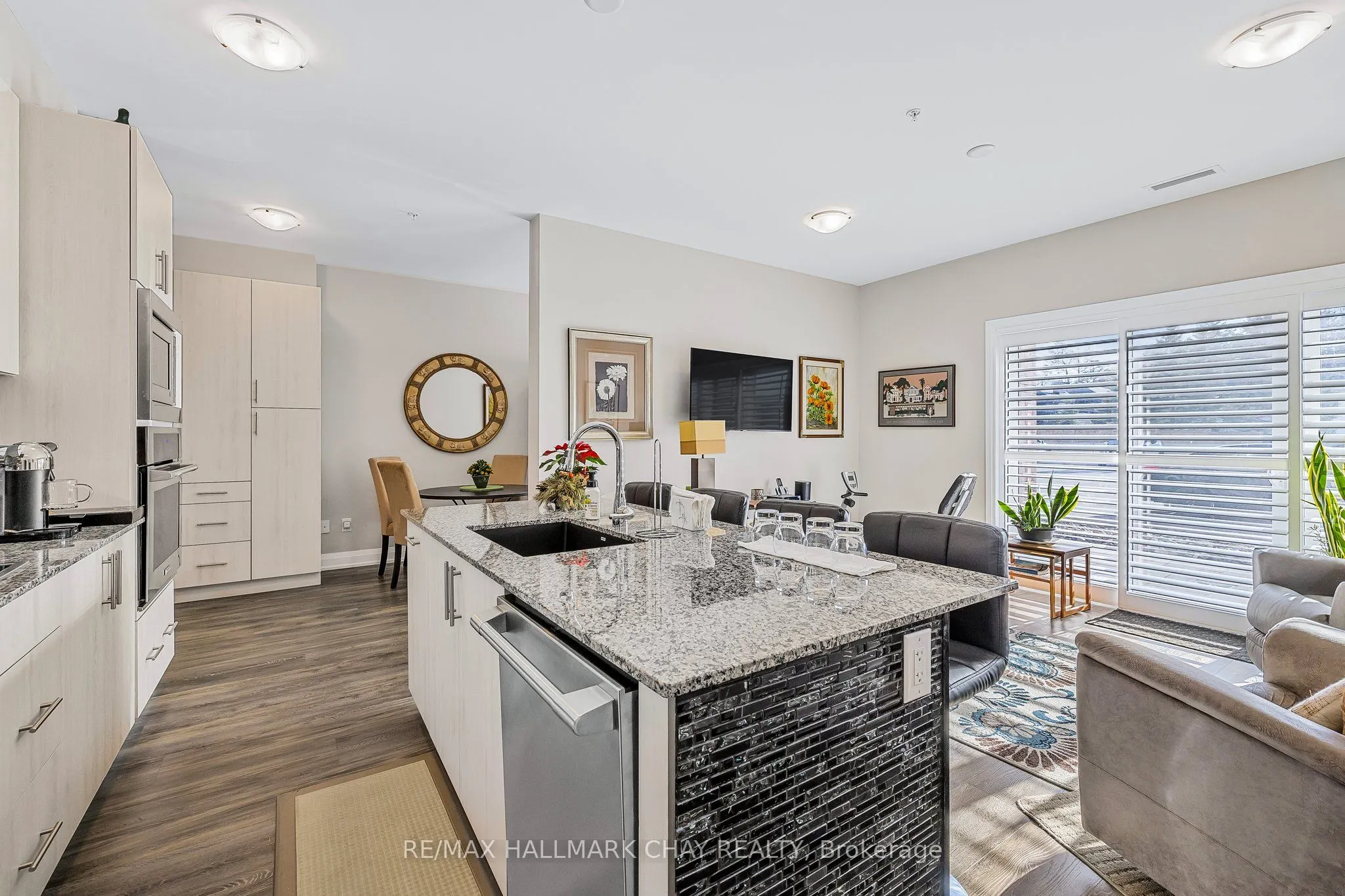 64 Queen Street S, #107