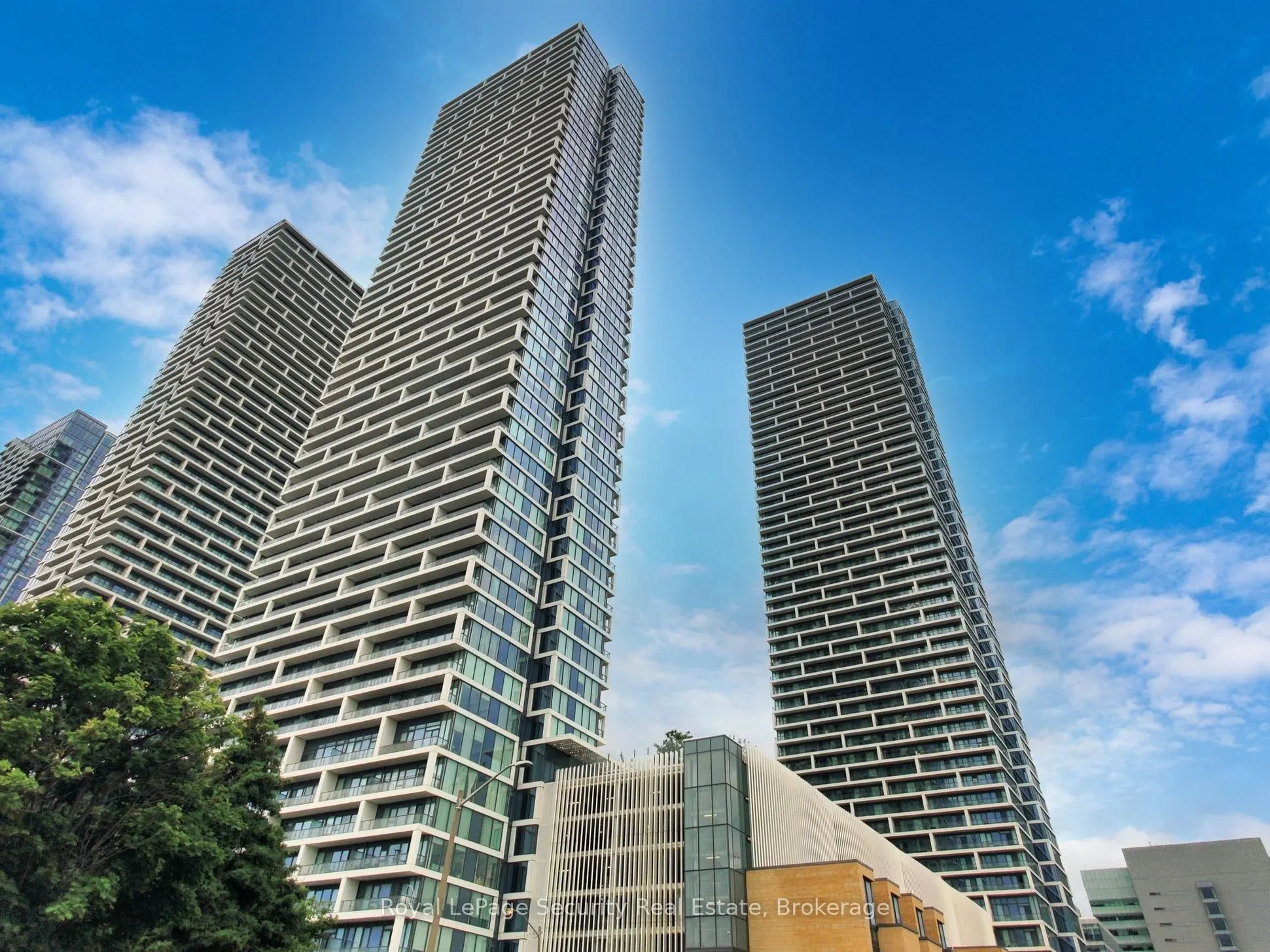 5 Buttermill Avenue, #4501