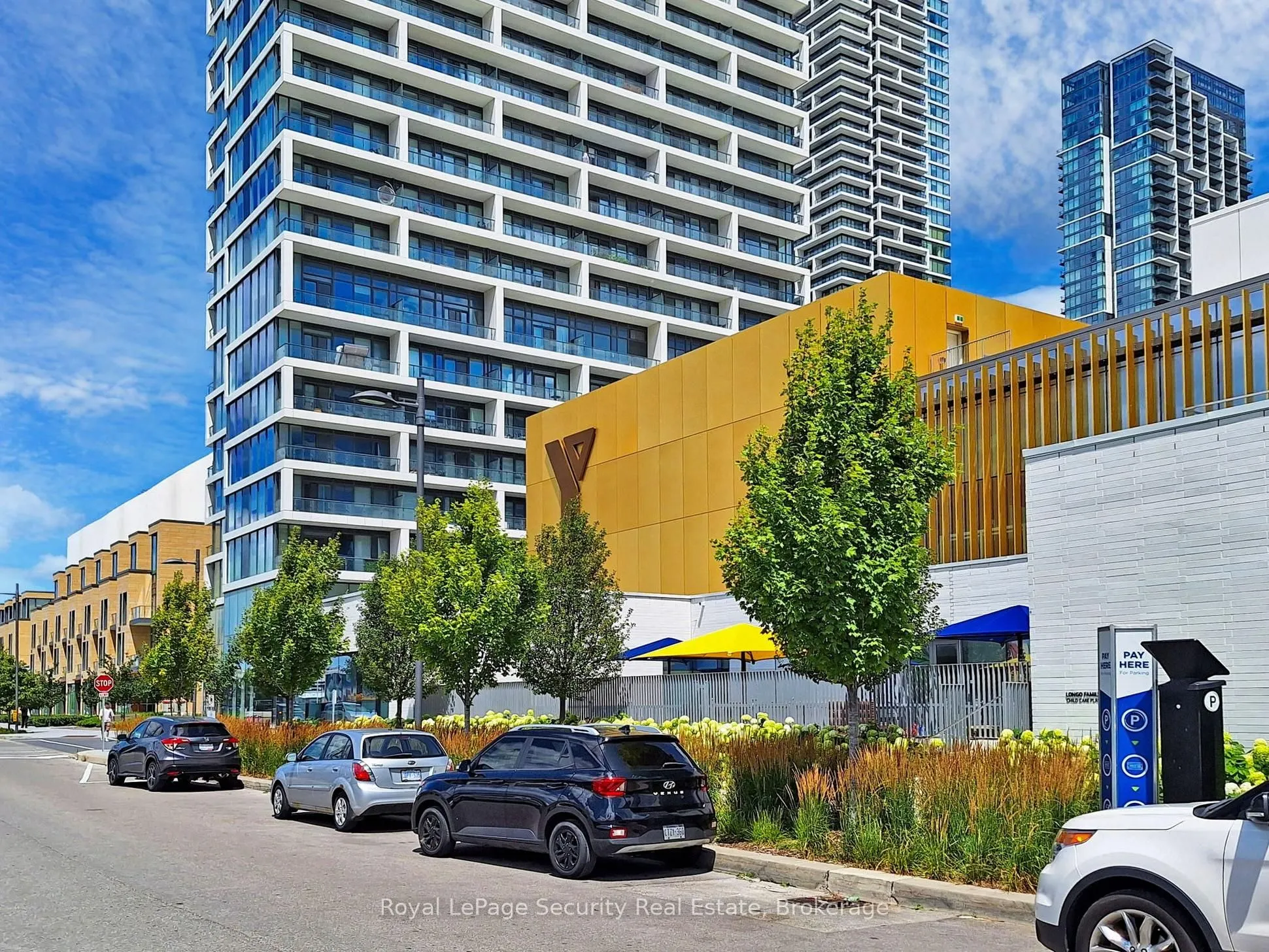 5 Buttermill Avenue, #4501