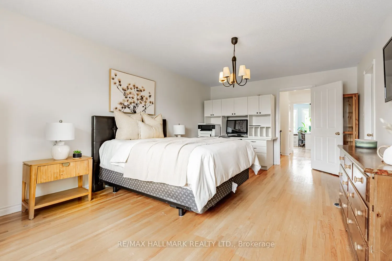 52 Mistleflower Court