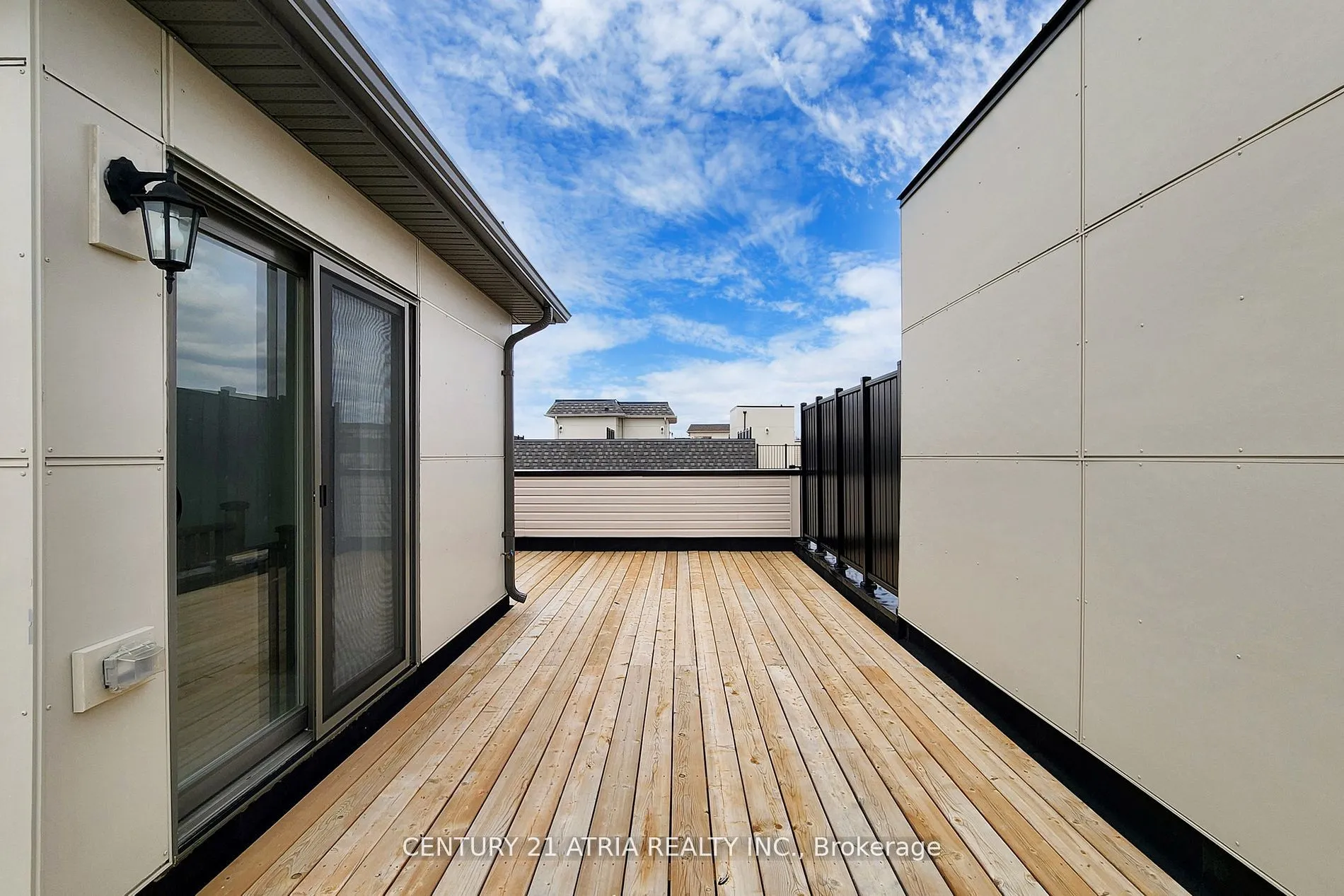 30 Guardhouse Crescent