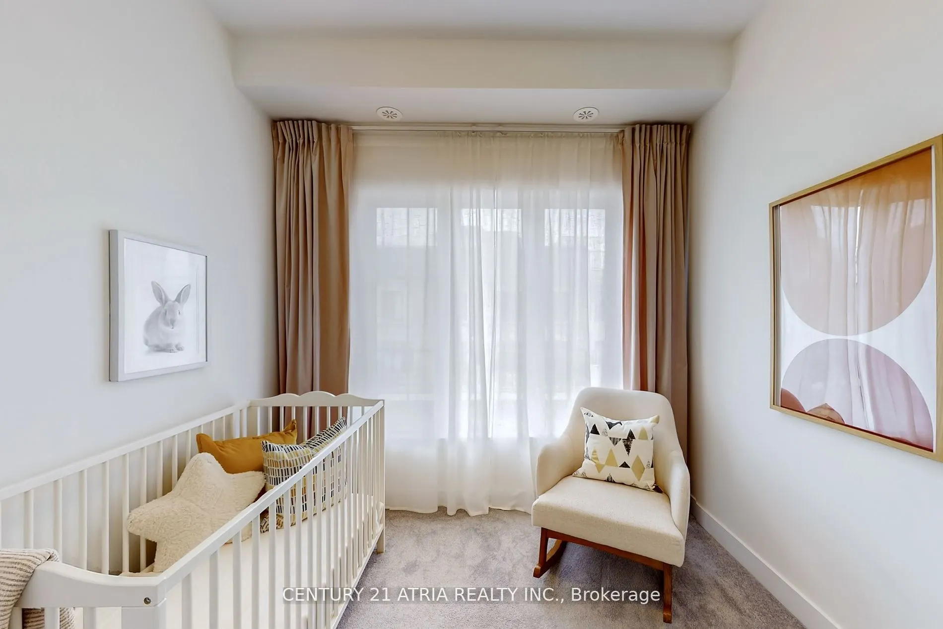 30 Guardhouse Crescent