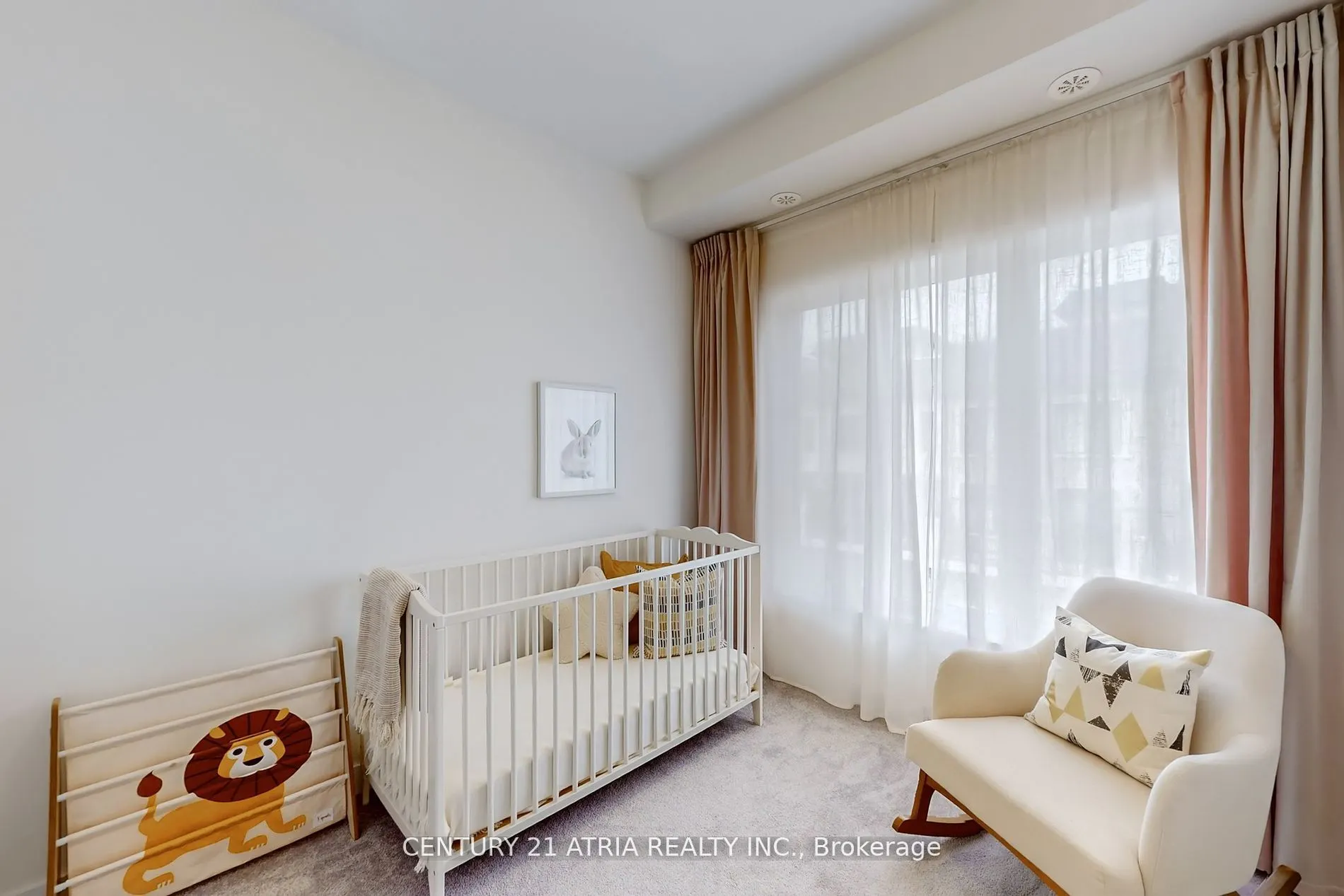 30 Guardhouse Crescent