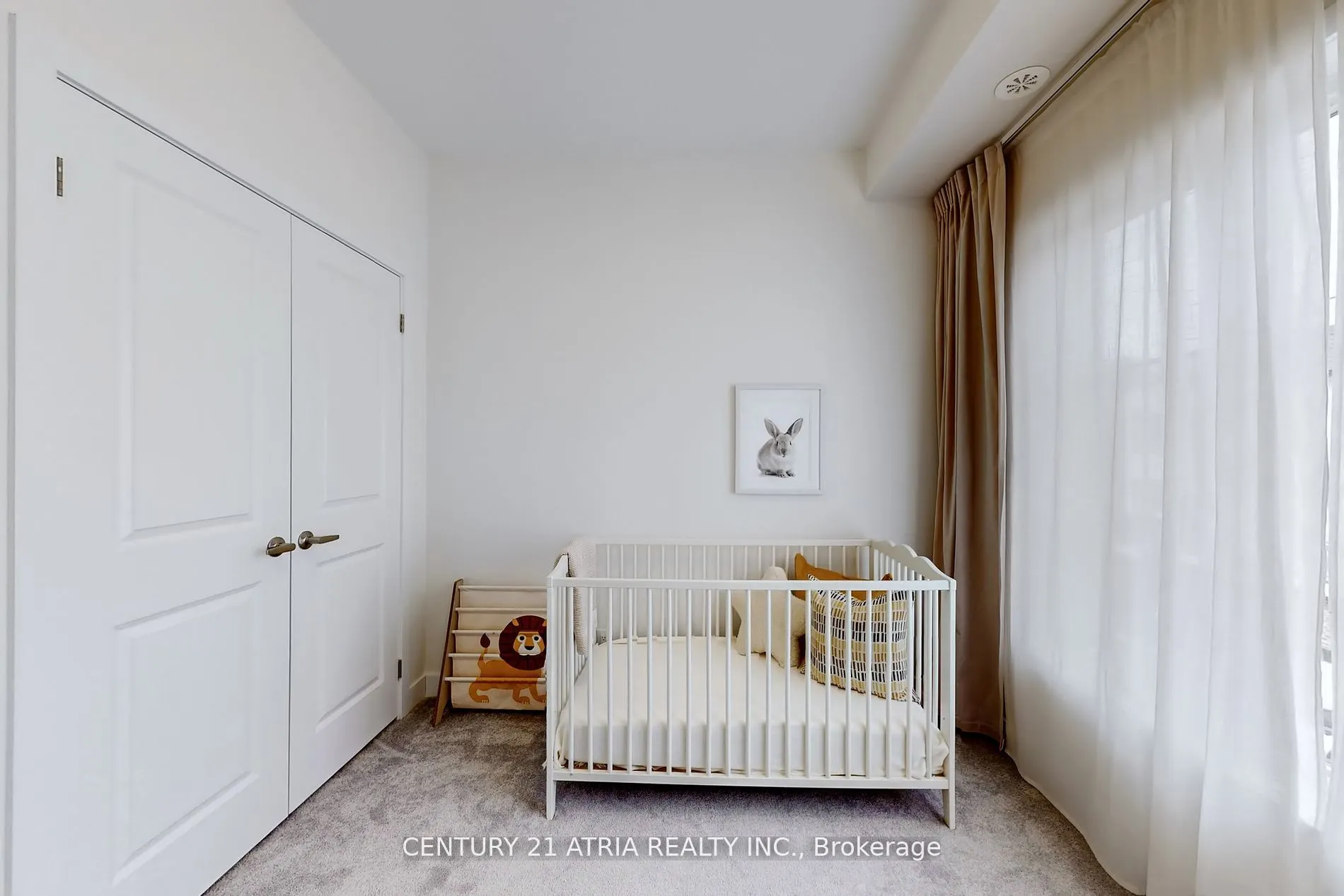 30 Guardhouse Crescent
