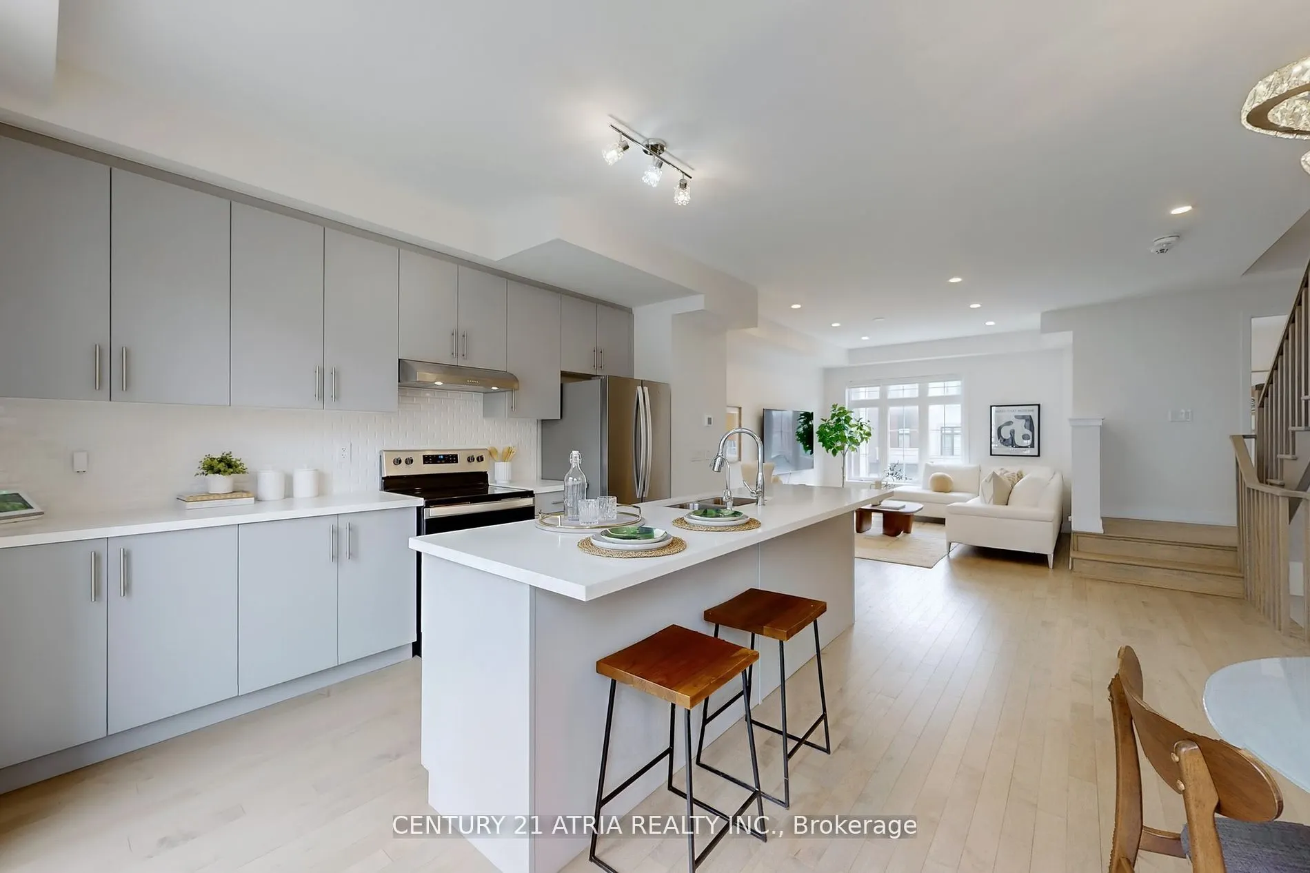30 Guardhouse Crescent