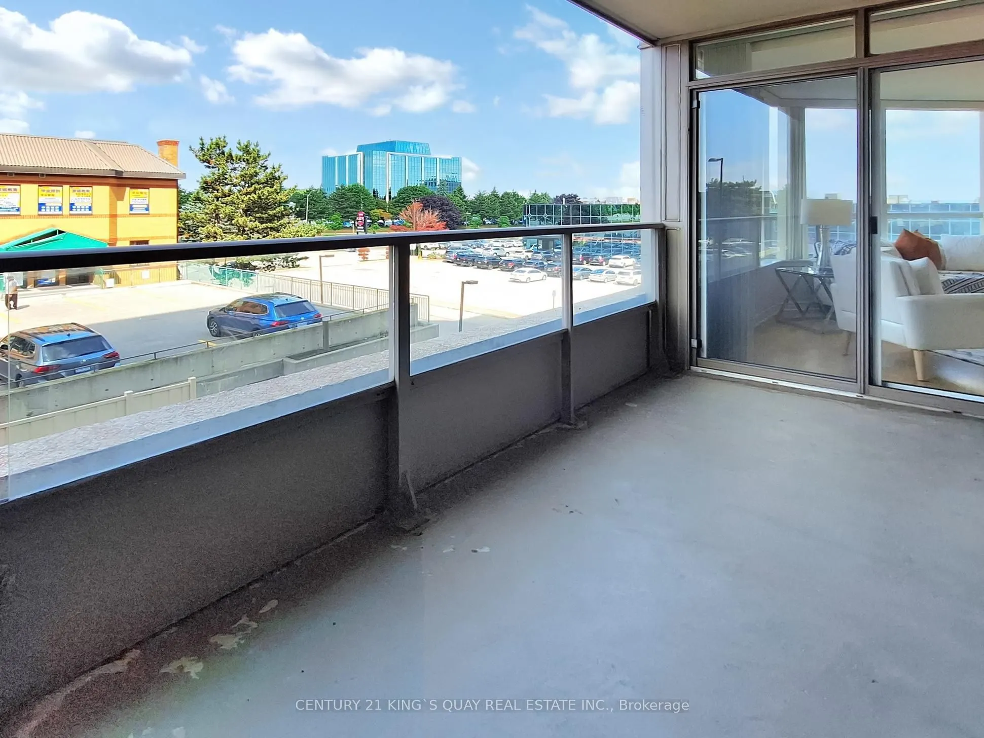 9015 Leslie Street E, #309