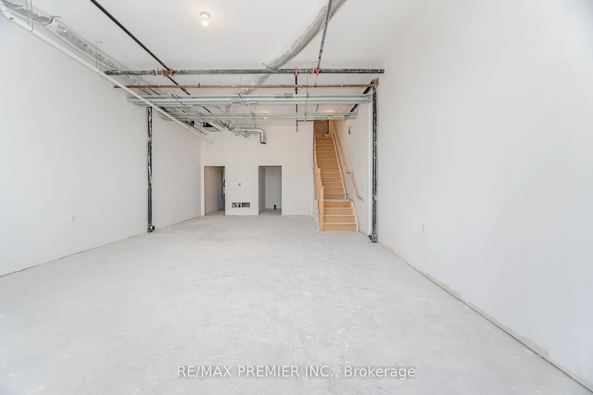 200 Dissette Street, #4