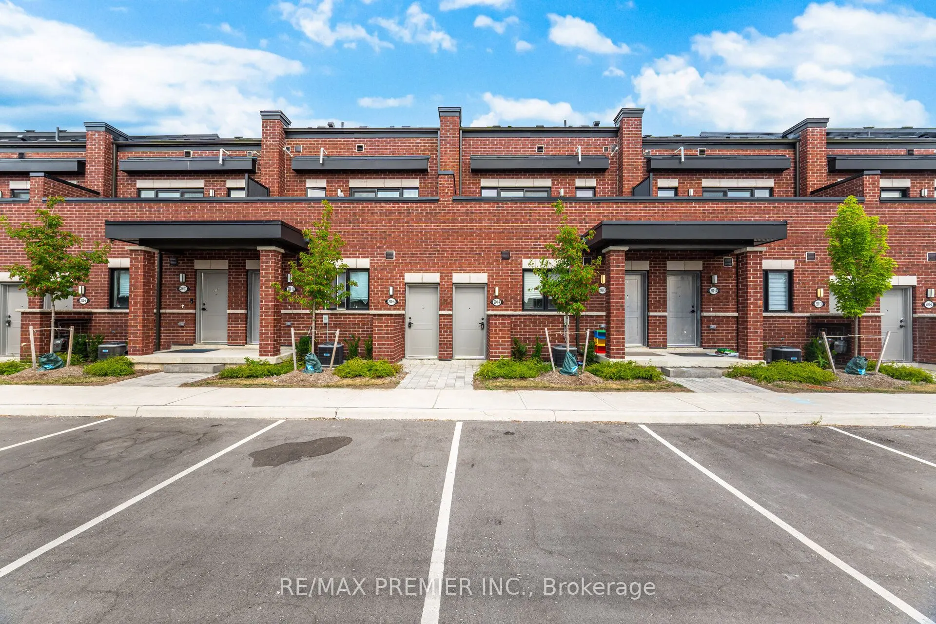 200 Dissette Street, #4