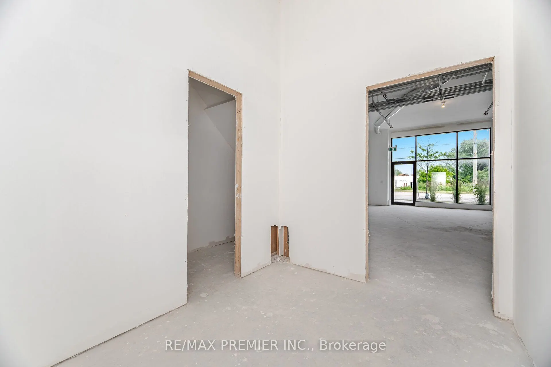 200 Dissette Street, #4