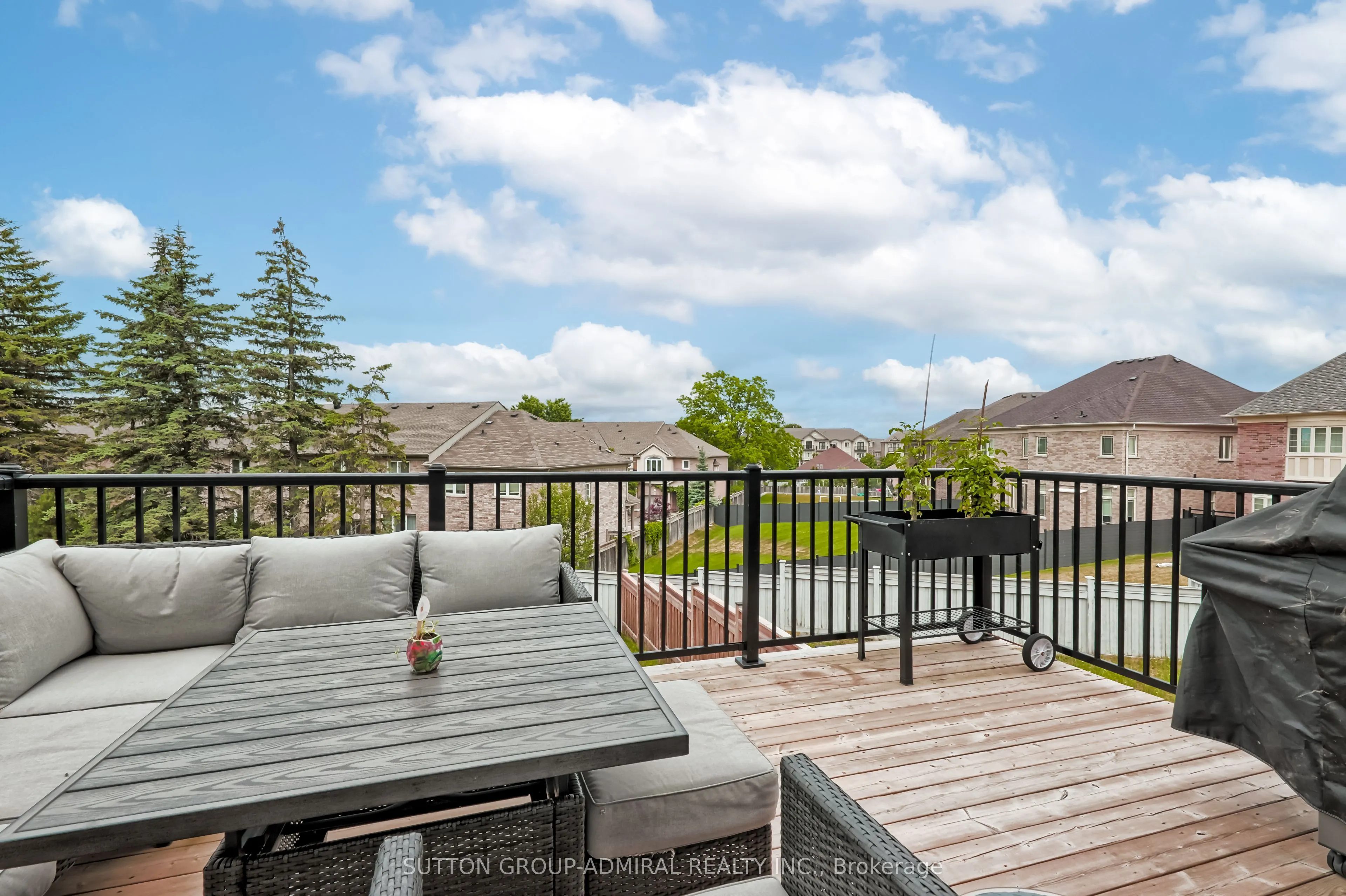 72 Drizzel Crescent