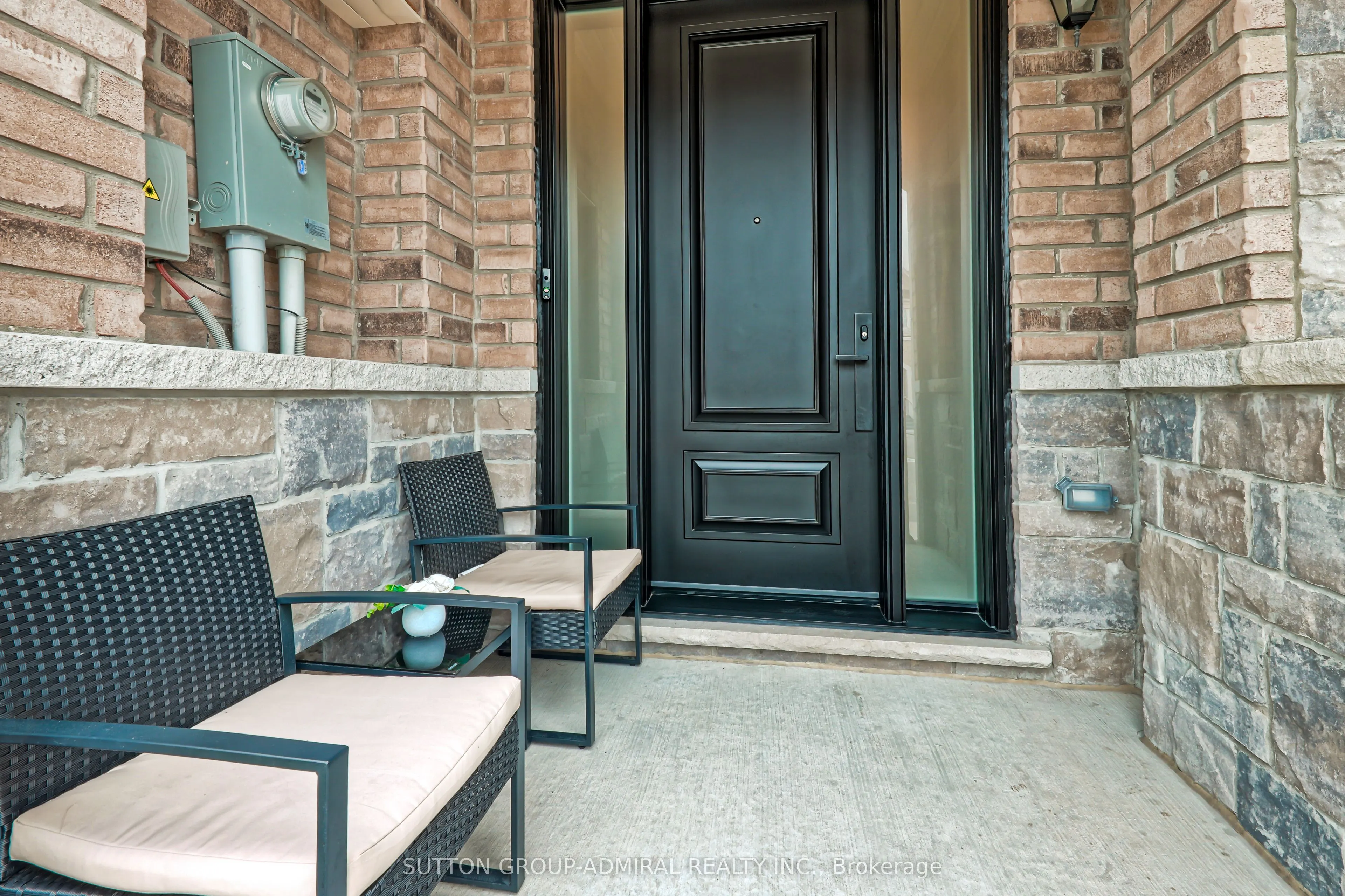 72 Drizzel Crescent