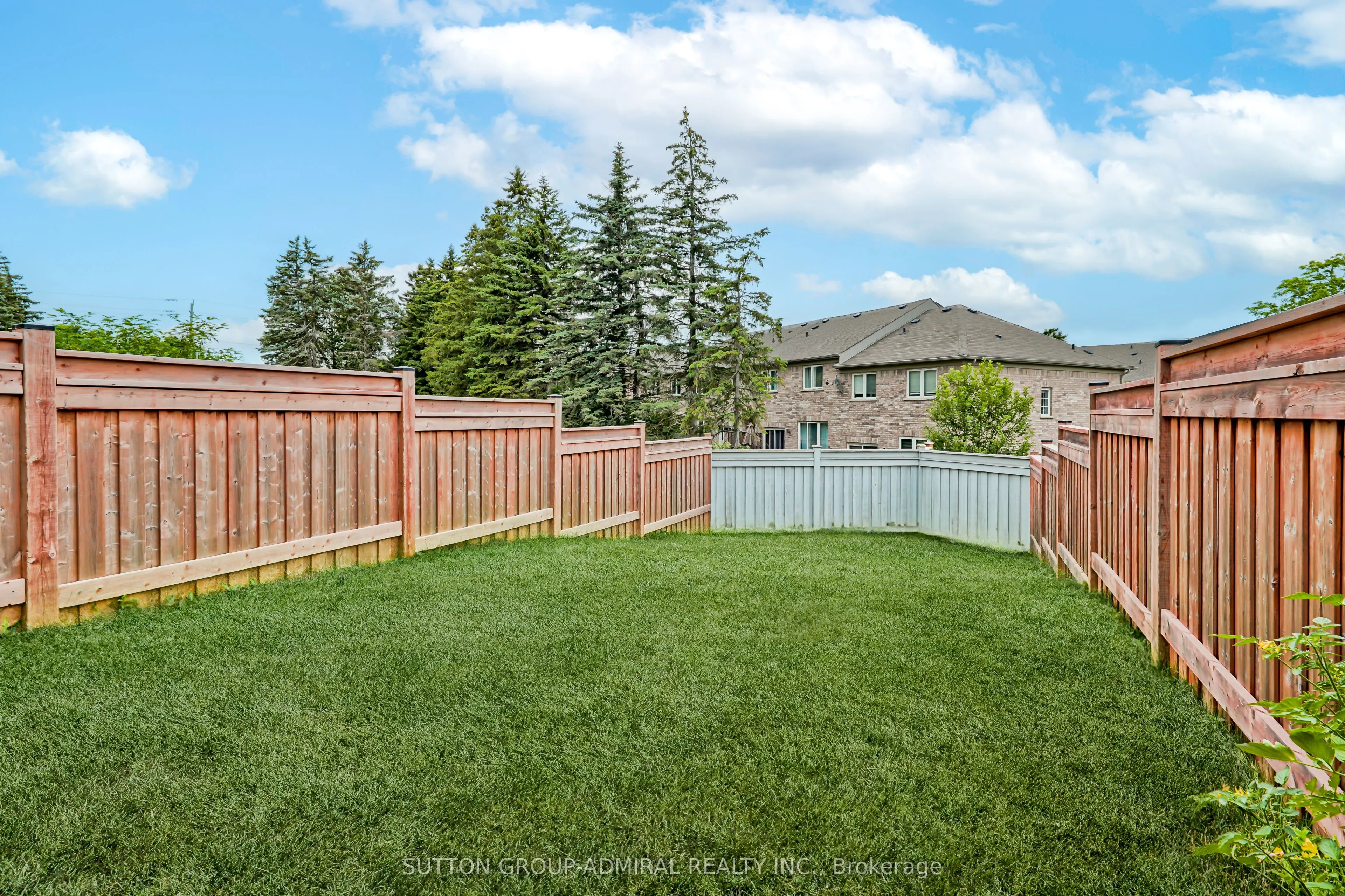 72 Drizzel Crescent