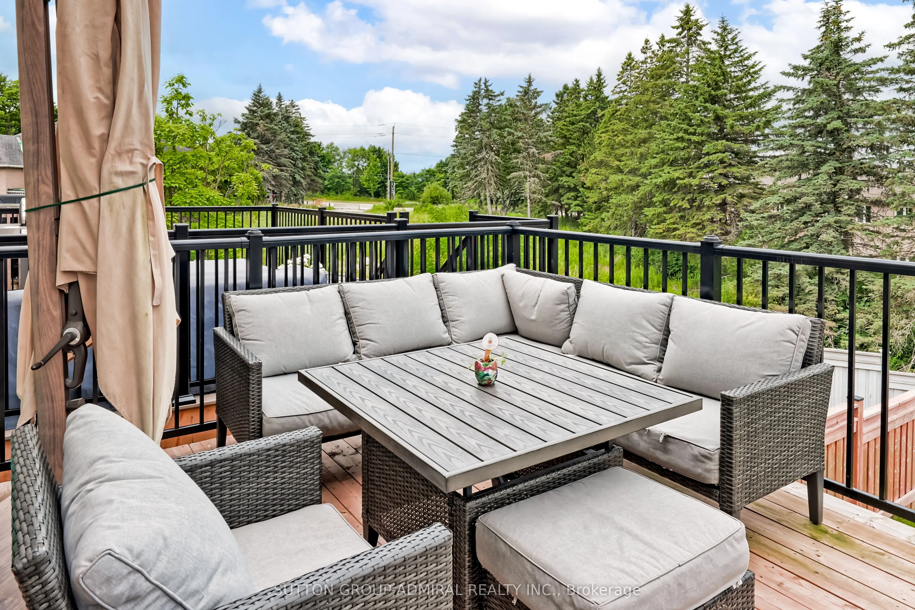 72 Drizzel Crescent