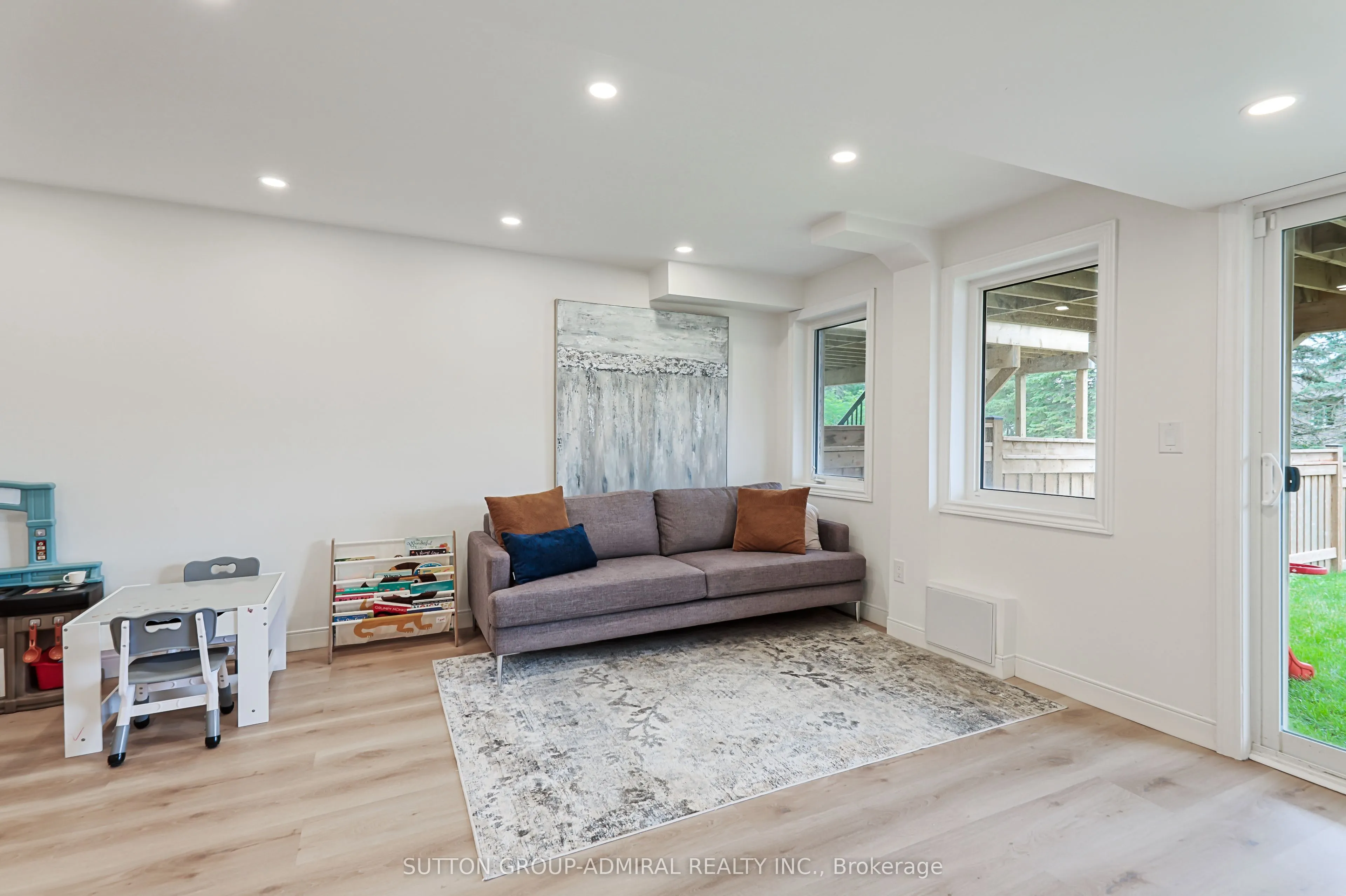 72 Drizzel Crescent