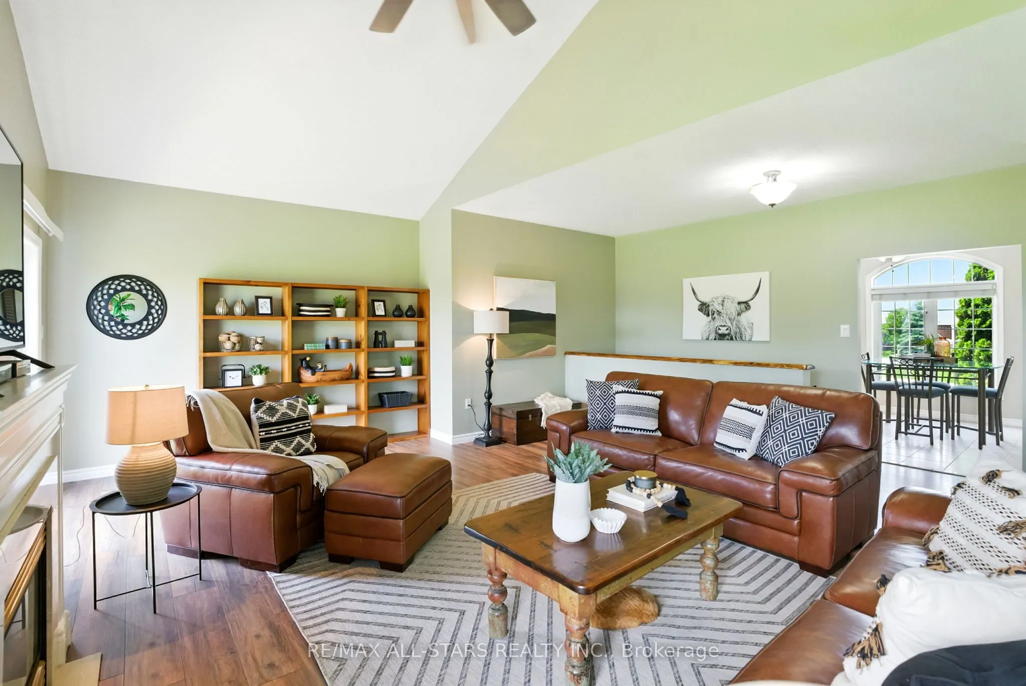 28 Bagshaw Crescent