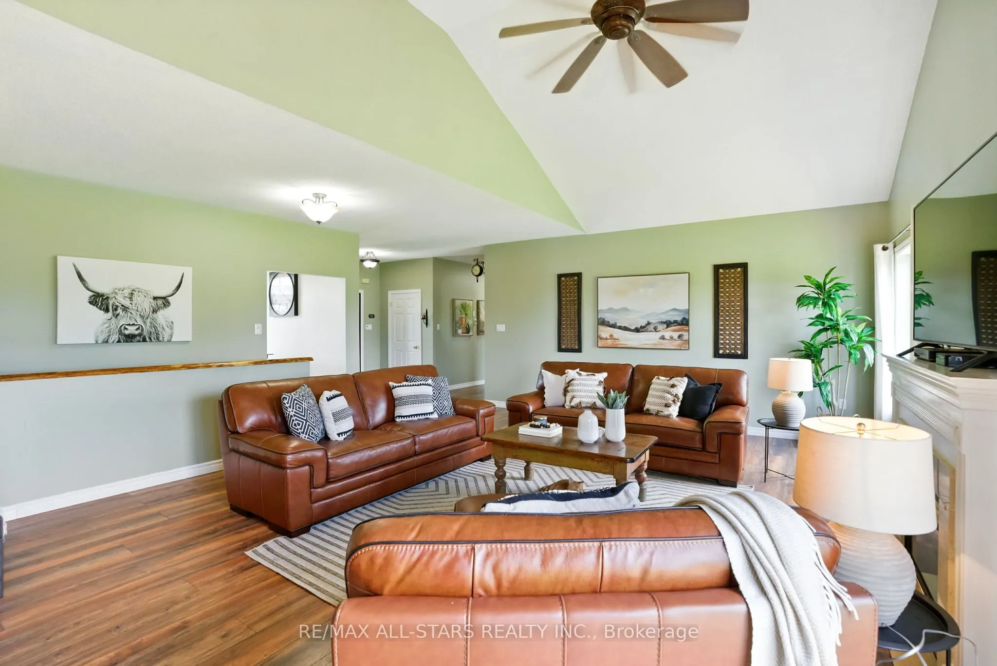 28 Bagshaw Crescent