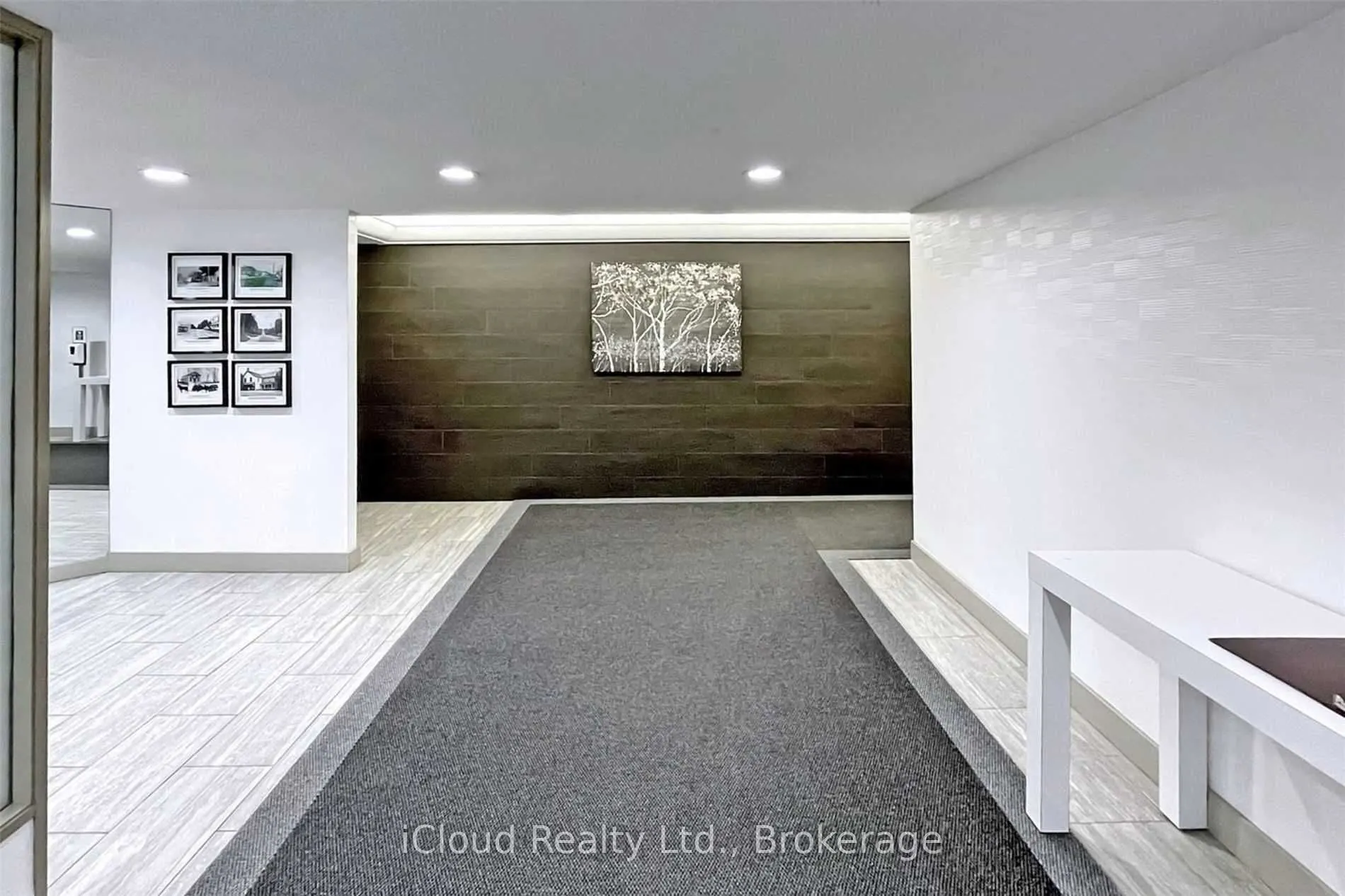 7811 Yonge Street, #307