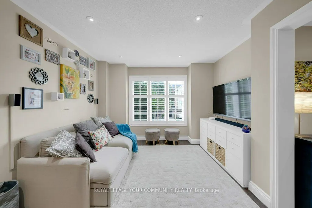 79 Gail Parks Crescent