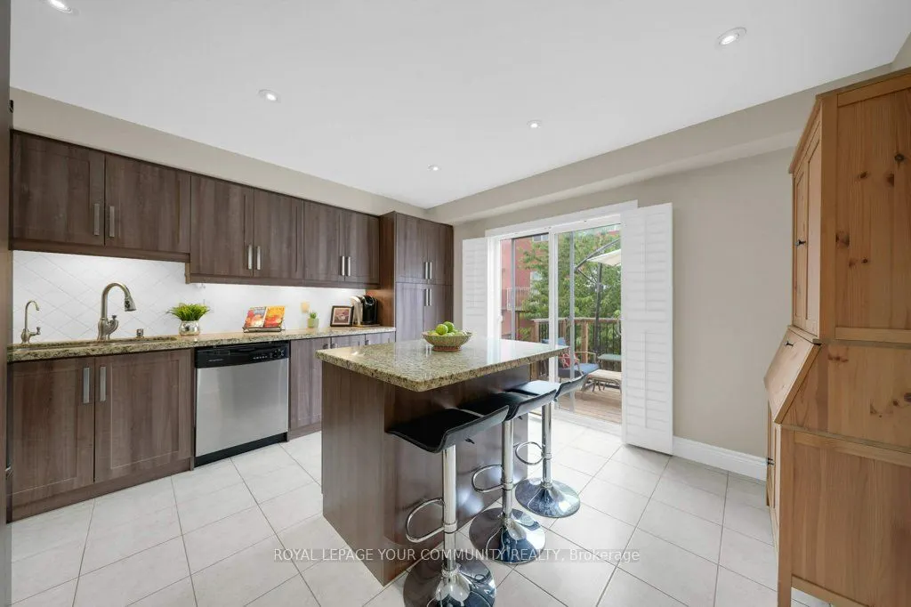 79 Gail Parks Crescent
