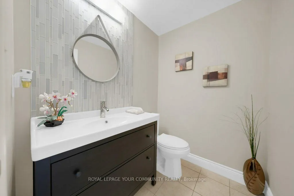 79 Gail Parks Crescent