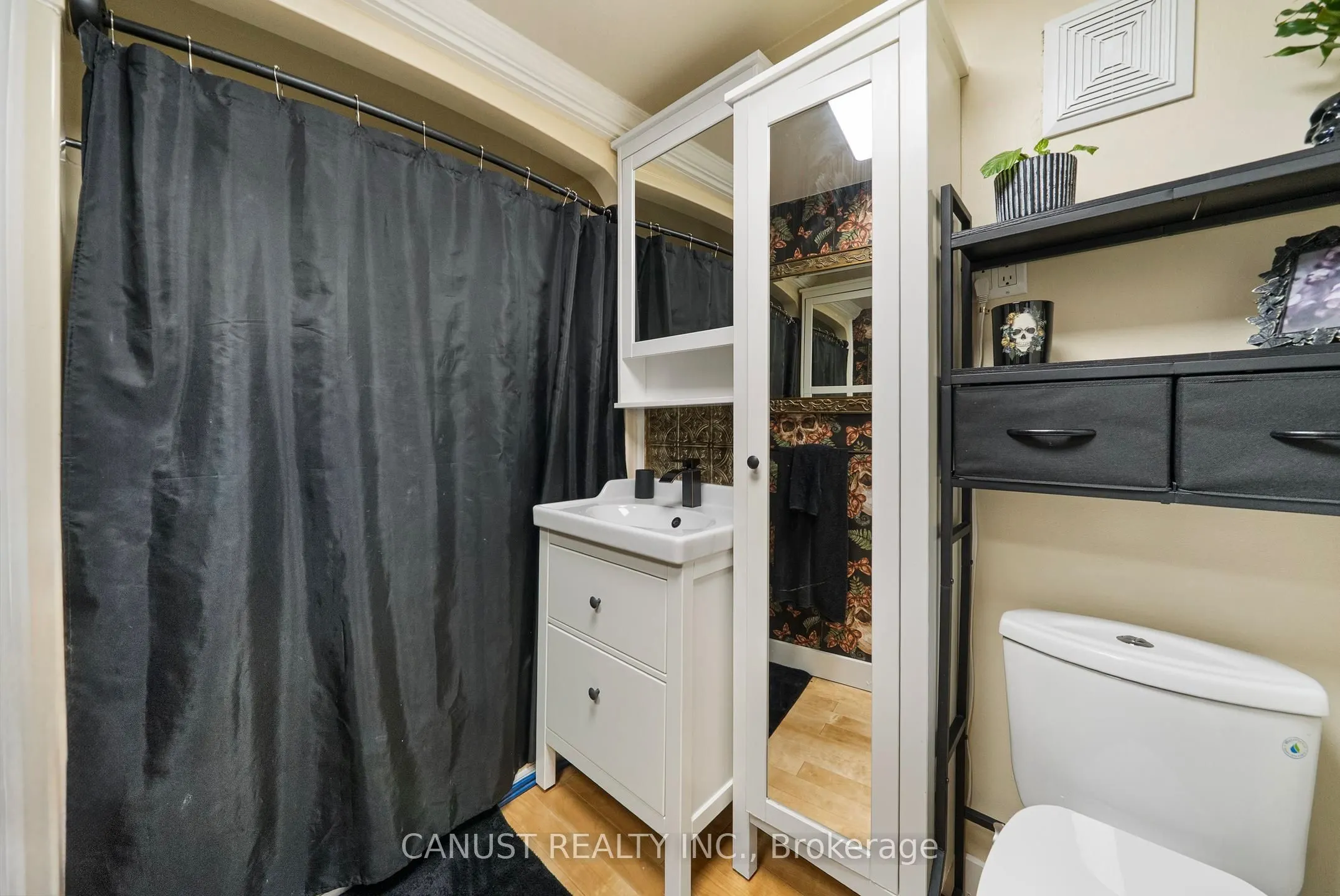 30 Parkhill Drive