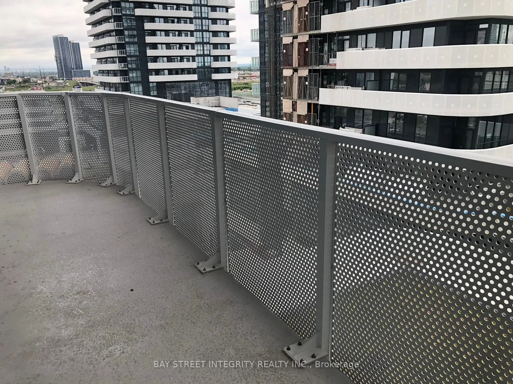 28 Interchange Way, #903