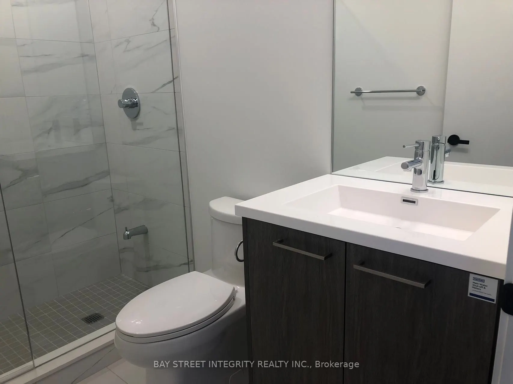 28 Interchange Way, #903