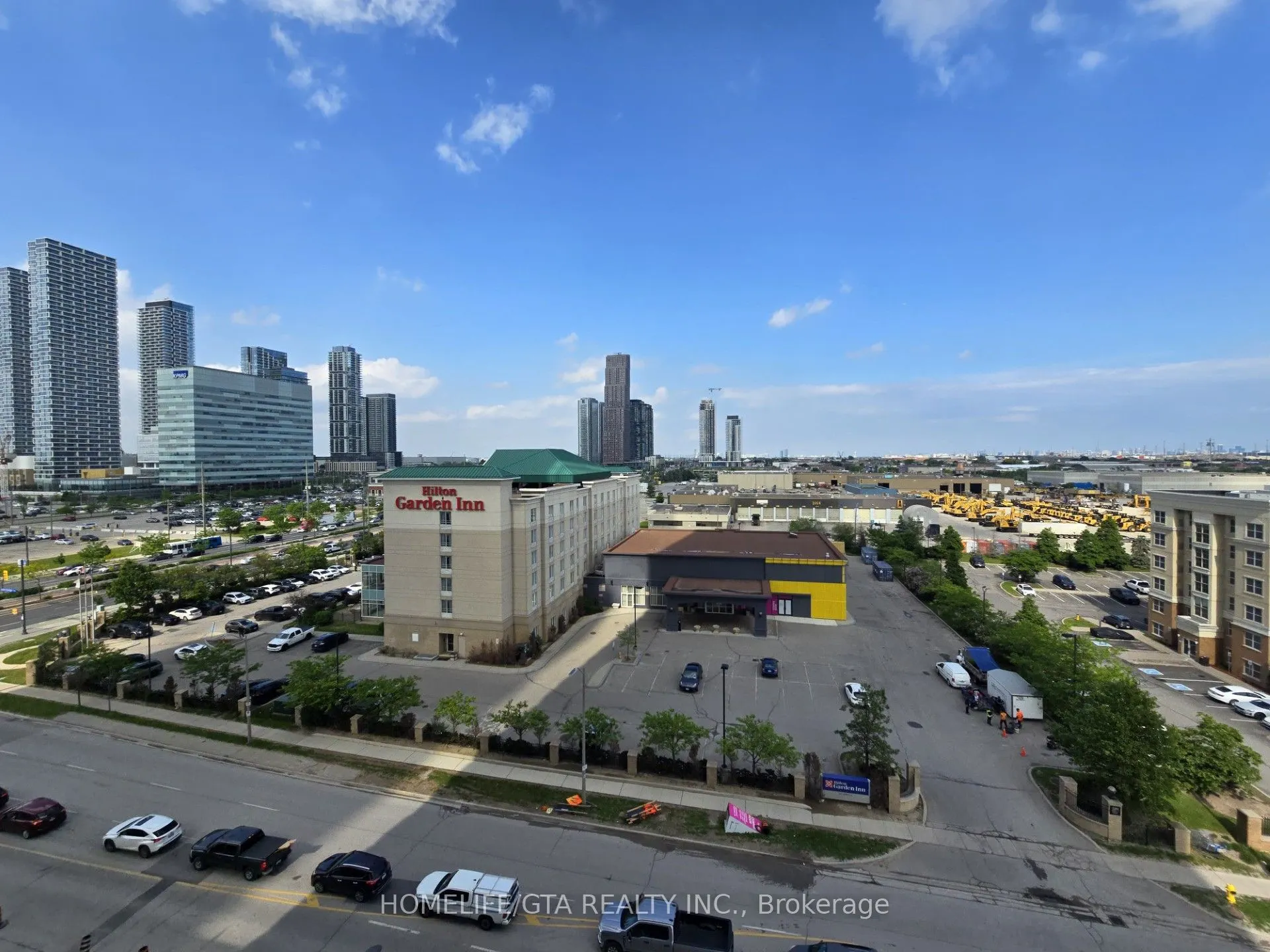 28 Interchange Way, #909