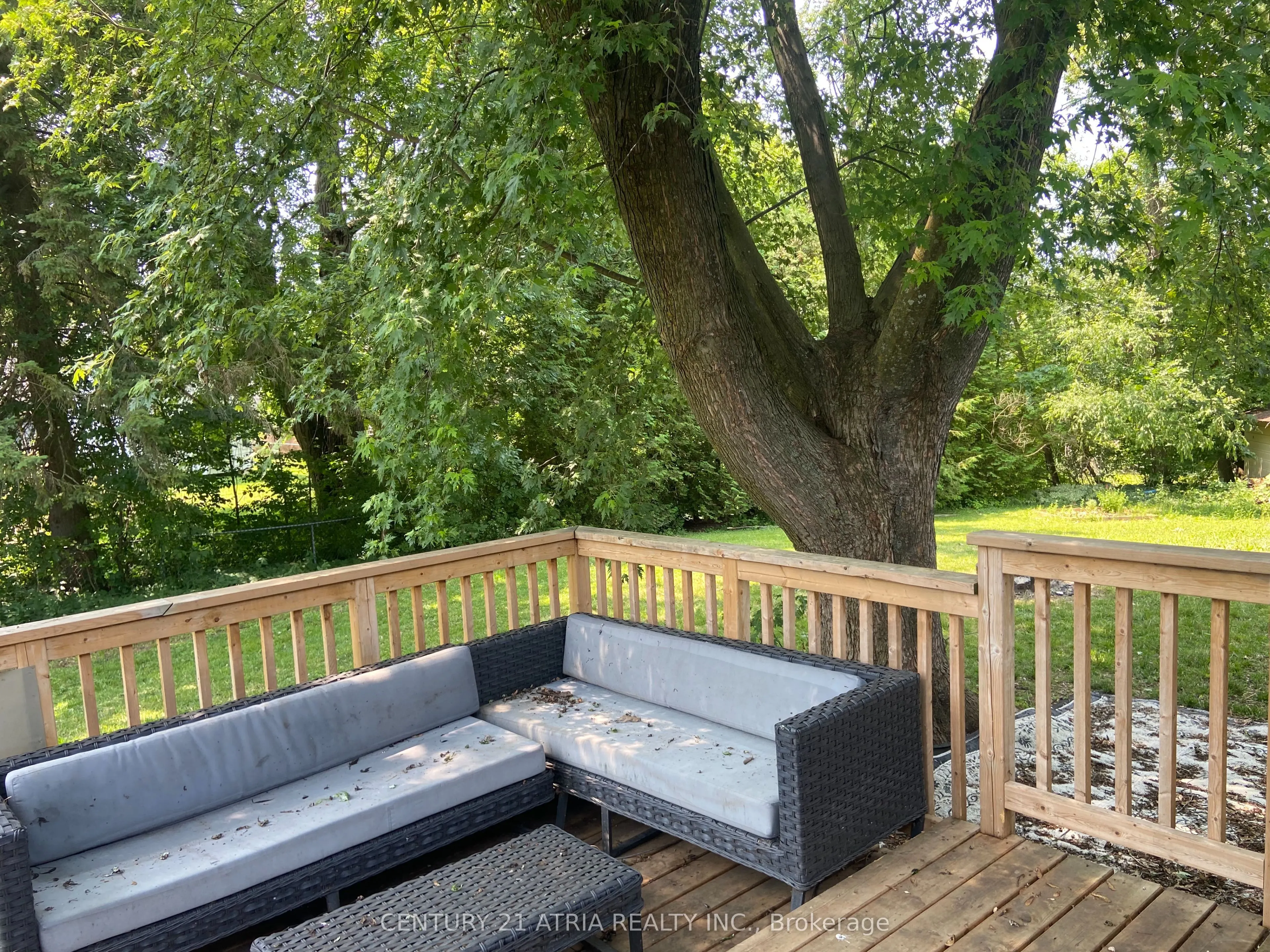27 Waterbend Drive