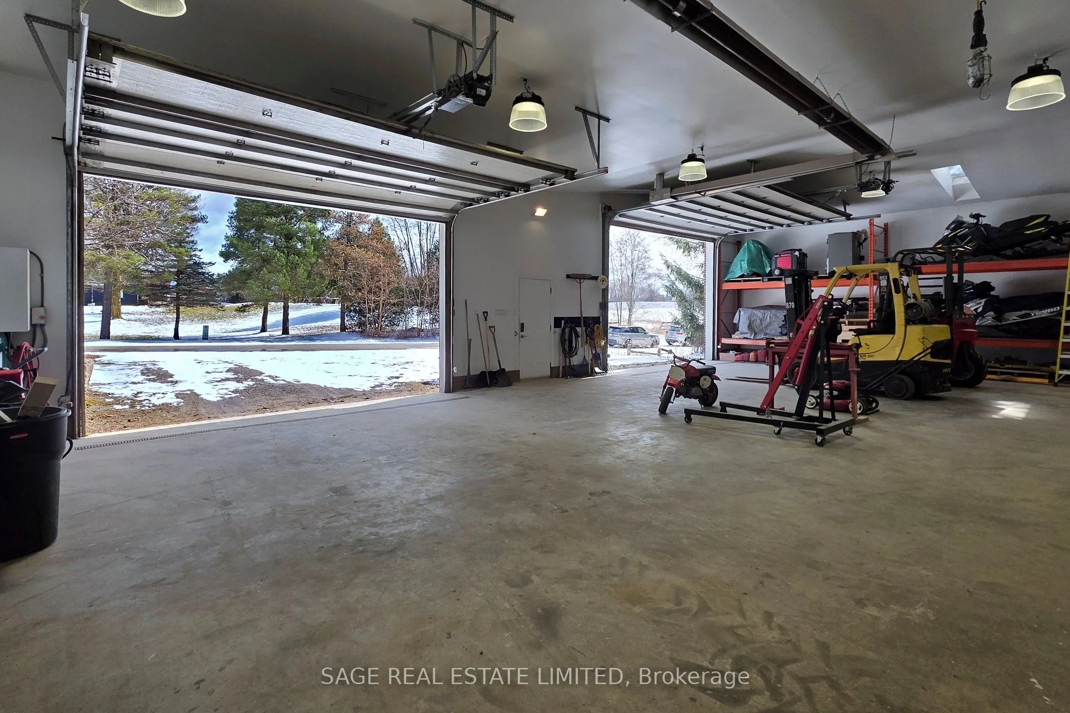 15240 12th Concession